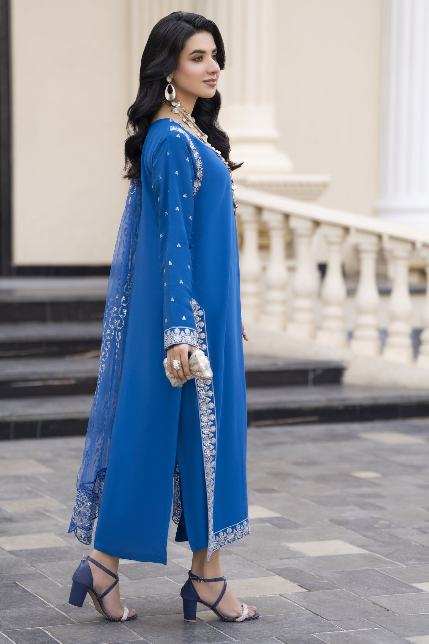 Aleezay Evara 3pc Raw Silk Embroidered Long Dress EZ5