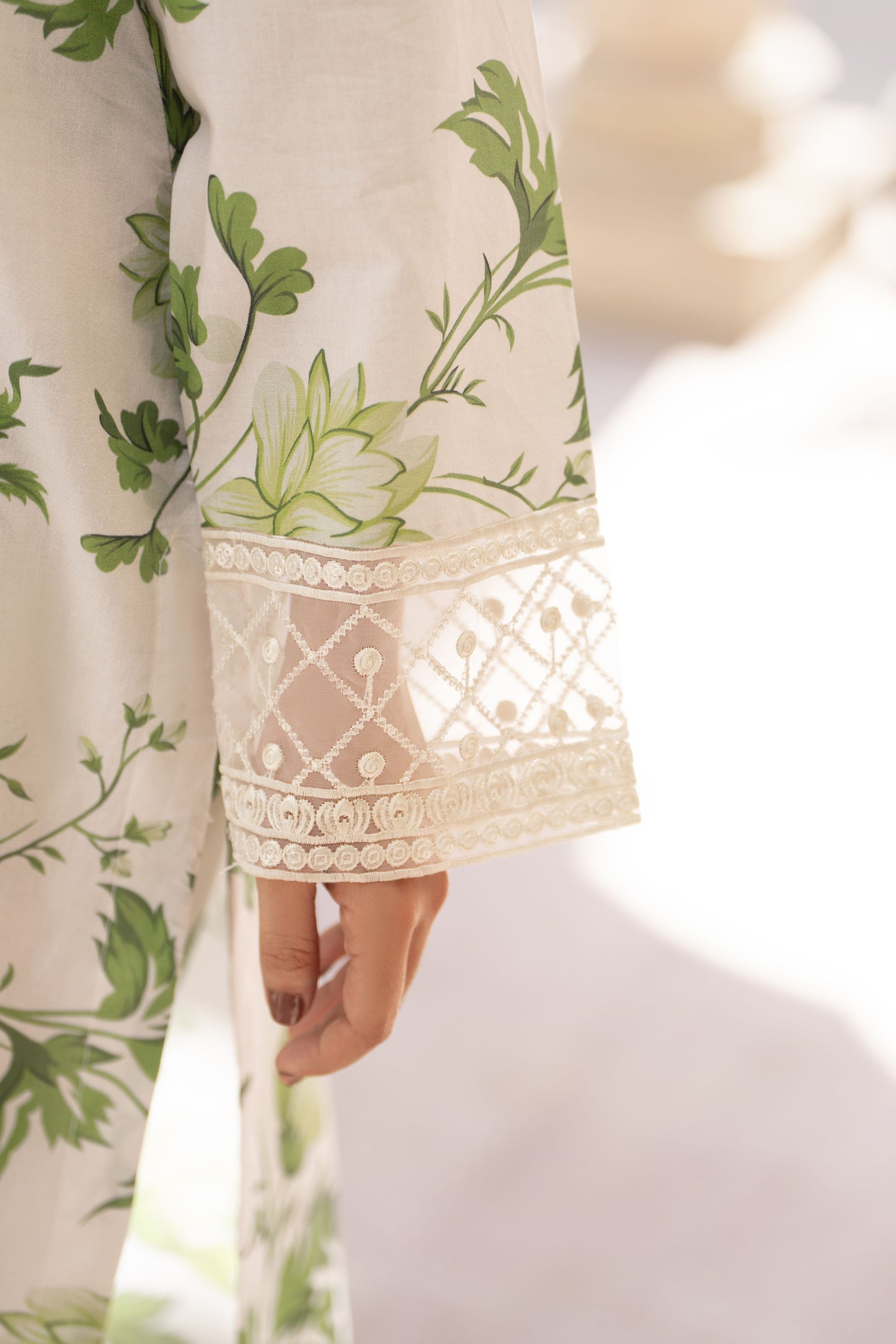 Zaiwa Sway8 3pc Printed Lawn Suit with Embroidered Shirt & Monar Dupatta
