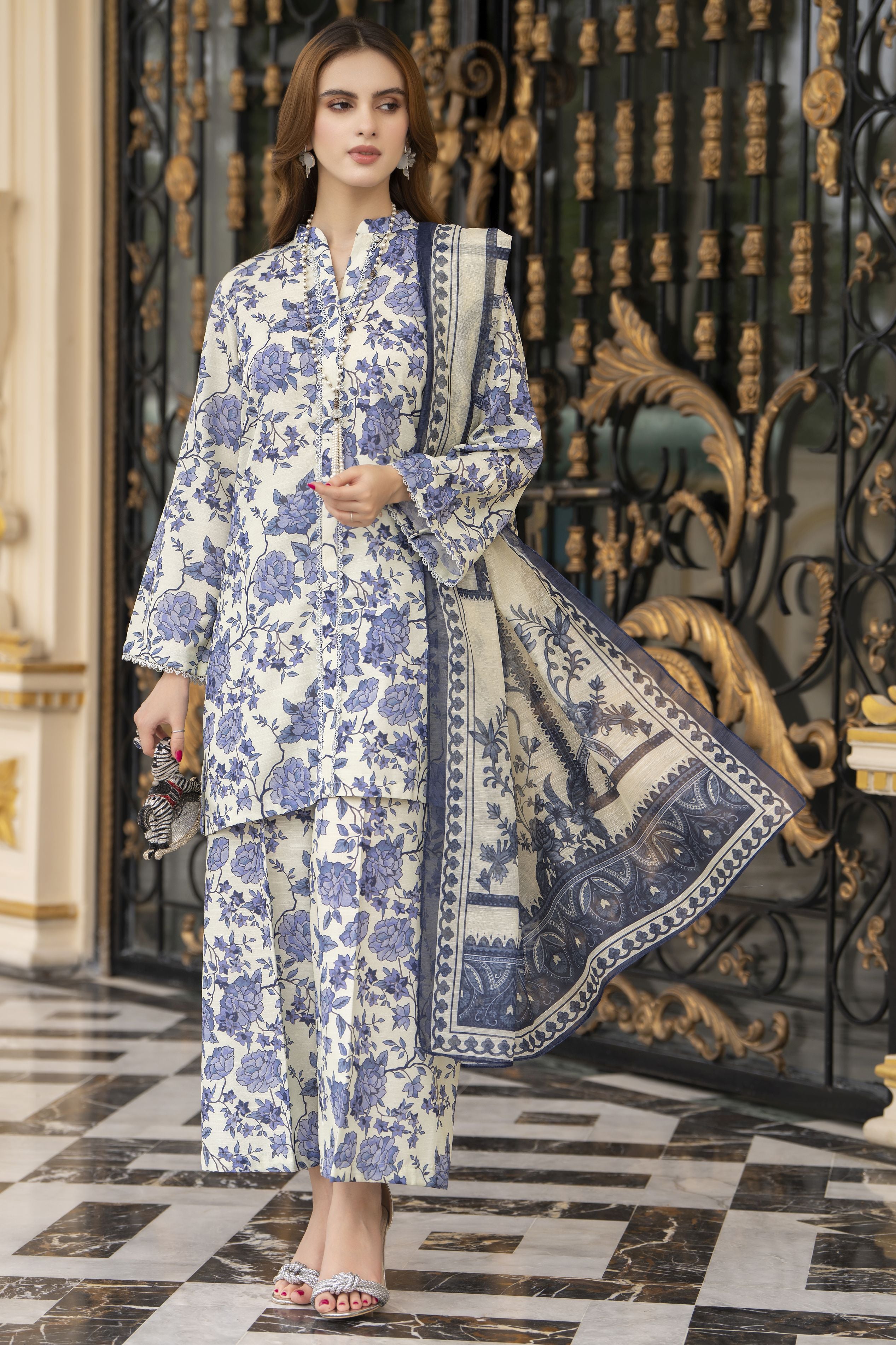 Daily Drapes by Mona – 3pc Raw Silk Coord Suit Womenswear DDR2