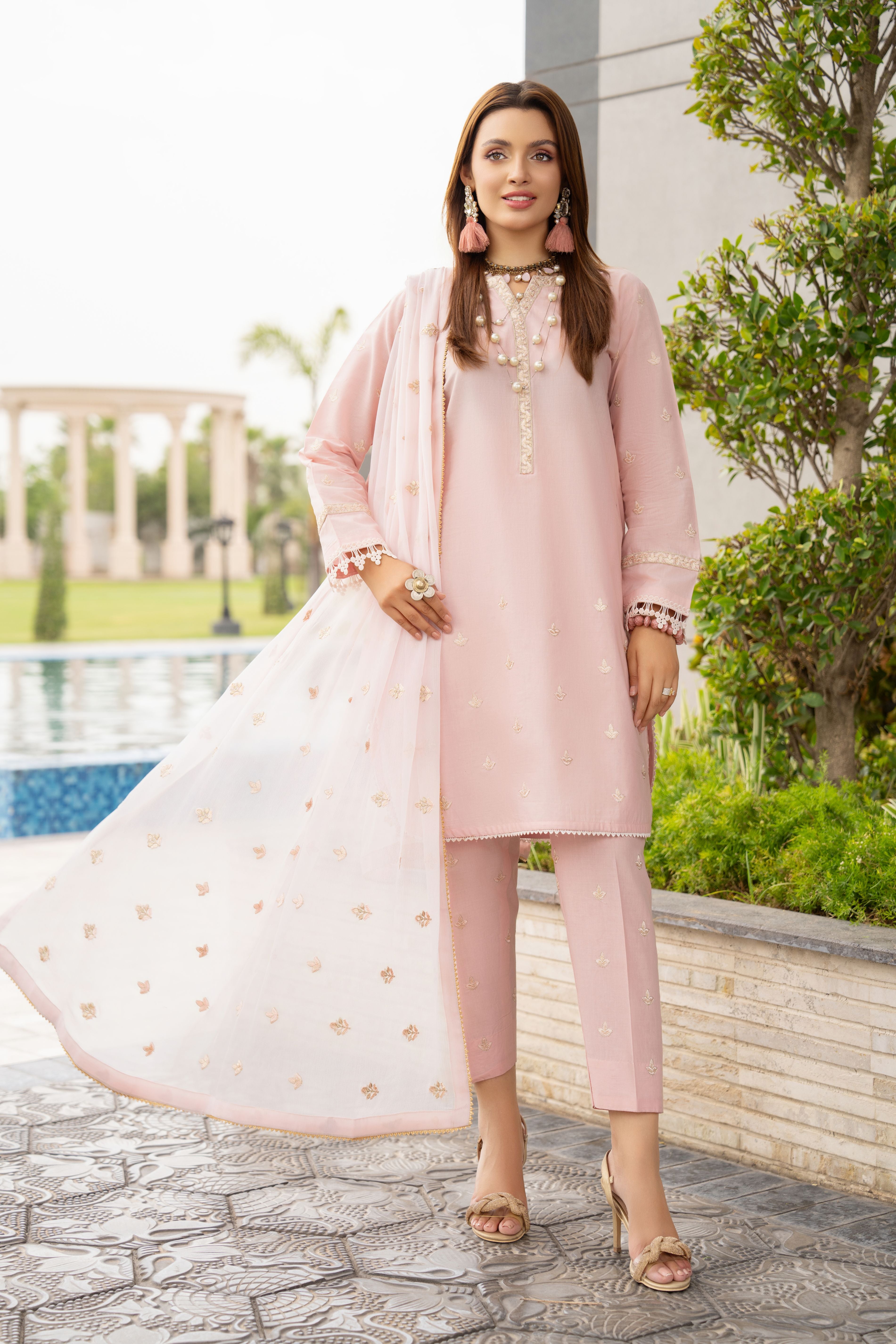 Grace by Gul Warun GG5