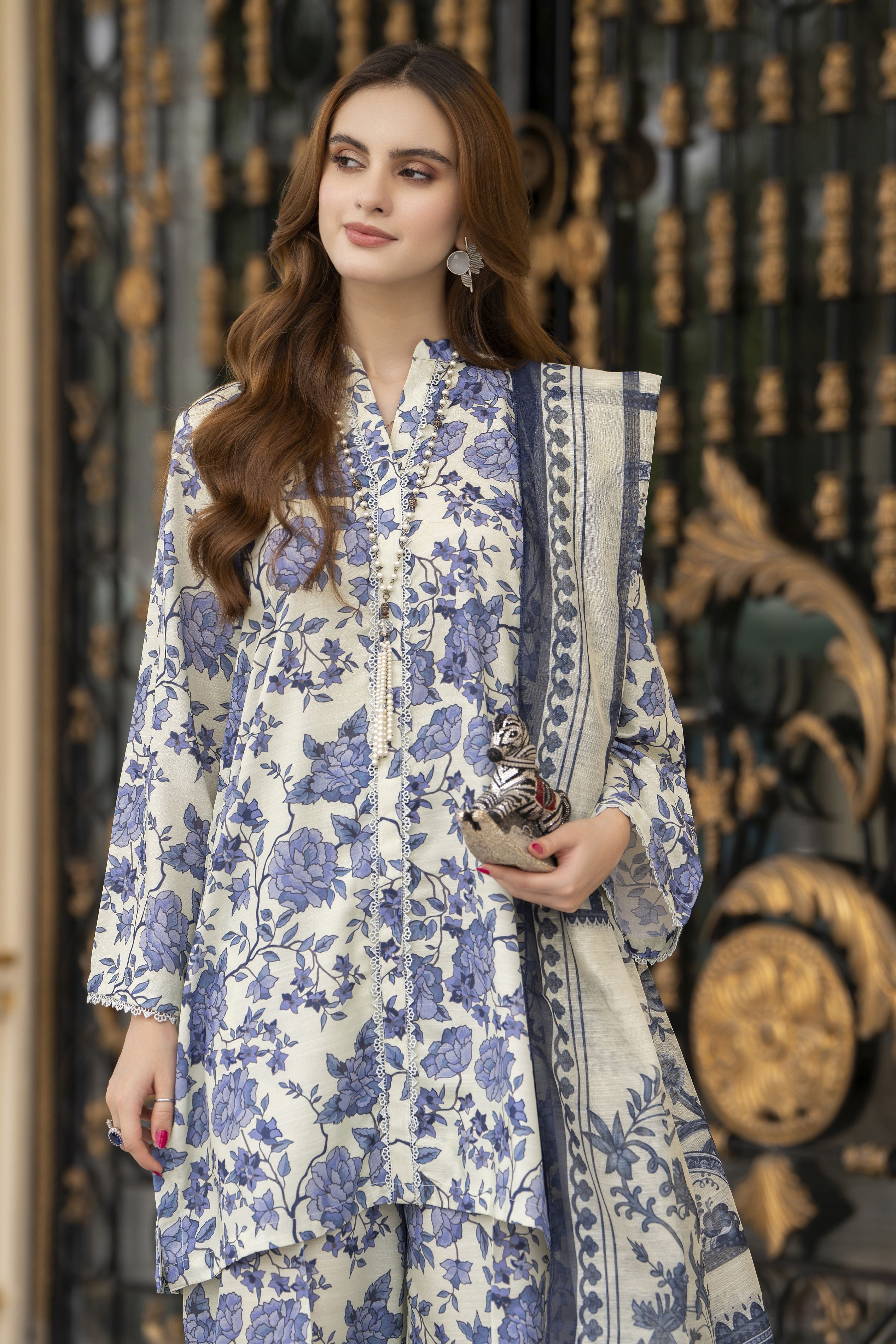 Daily Drapes by Mona – 3pc Raw Silk Coord Suit Womenswear DDR2