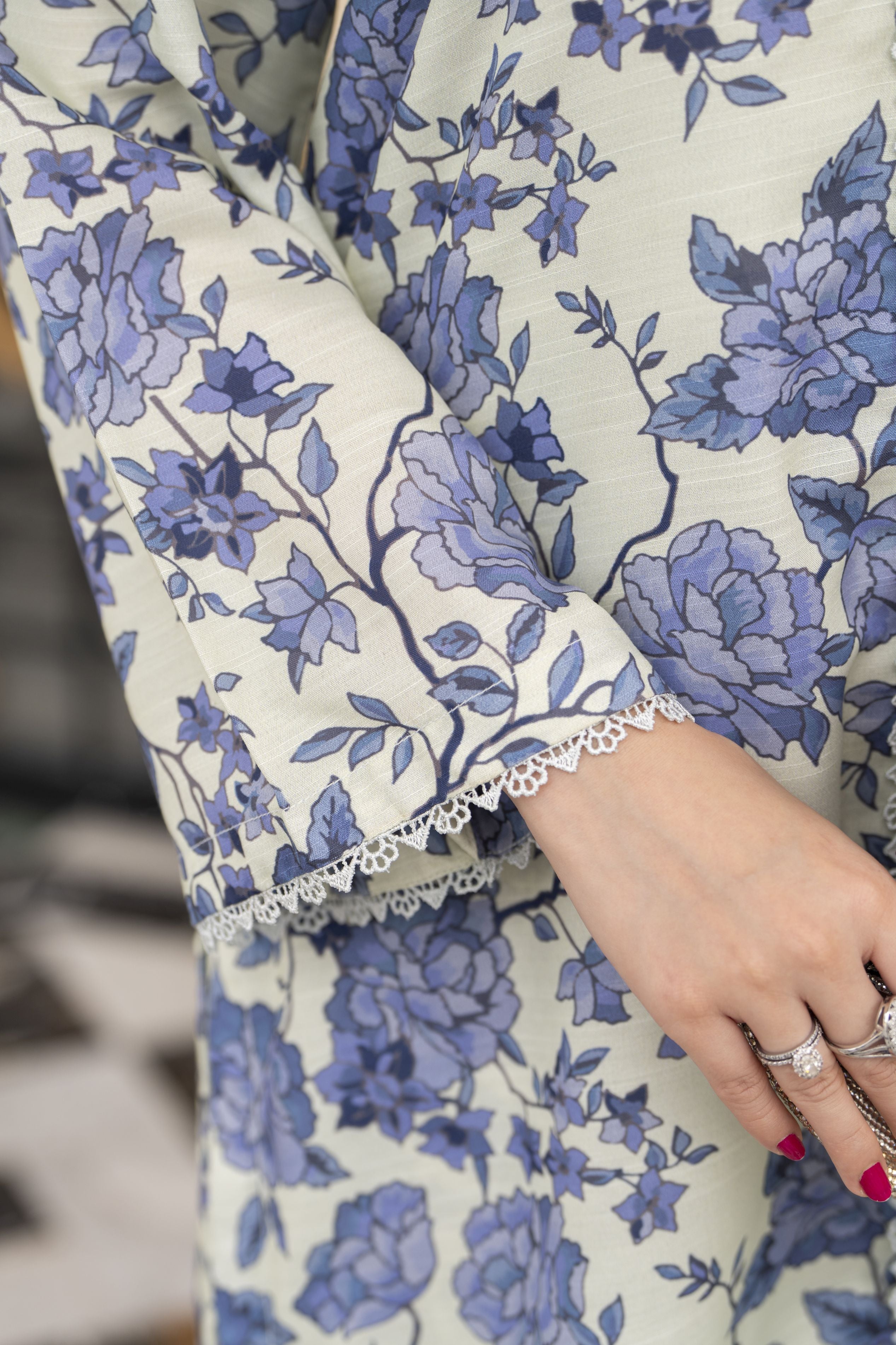 Daily Drapes by Mona – 3pc Raw Silk Coord Suit Womenswear DDR2