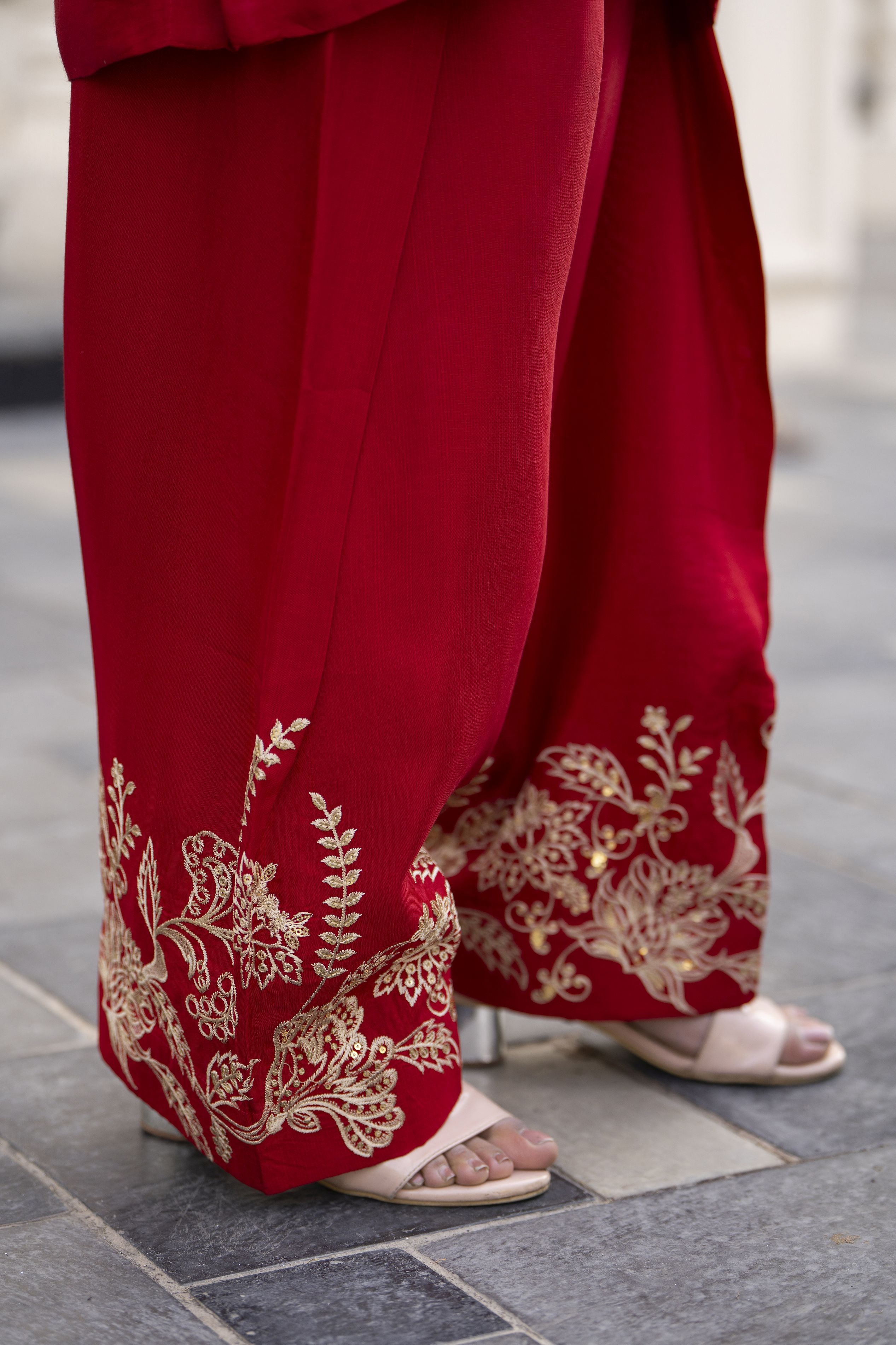 Aleezay Evara 3pc Raw Silk Solid Shirt with Embroidered Farshi Shalwar EZ2