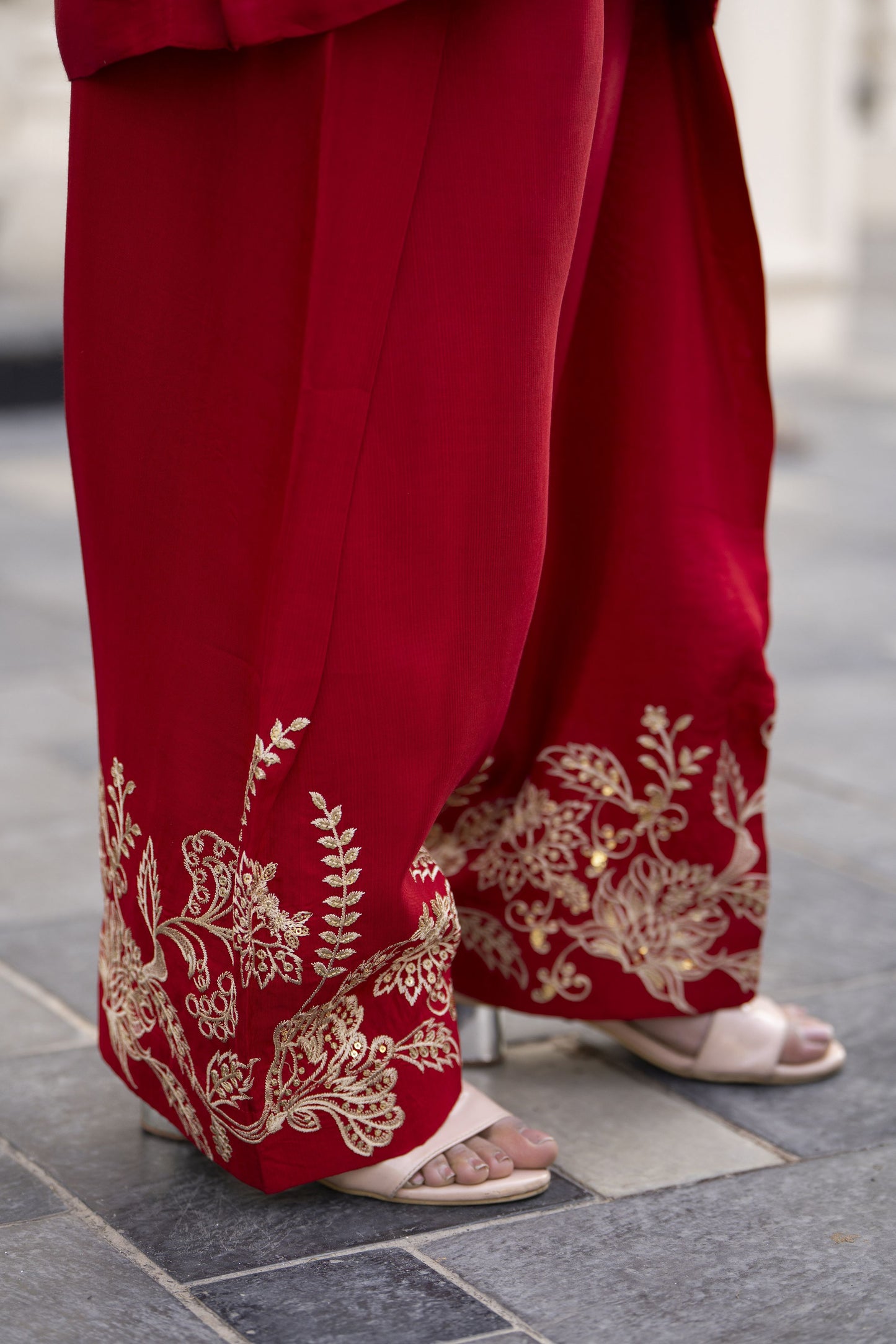 Aleezay Evara 3pc Raw Silk Solid Shirt with Embroidered Farshi Shalwar EZ2