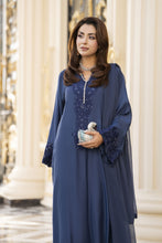 Aabpara Afsana 3pc Embroidered Viscose Winter Ready-to-Wear Suit – AAF5