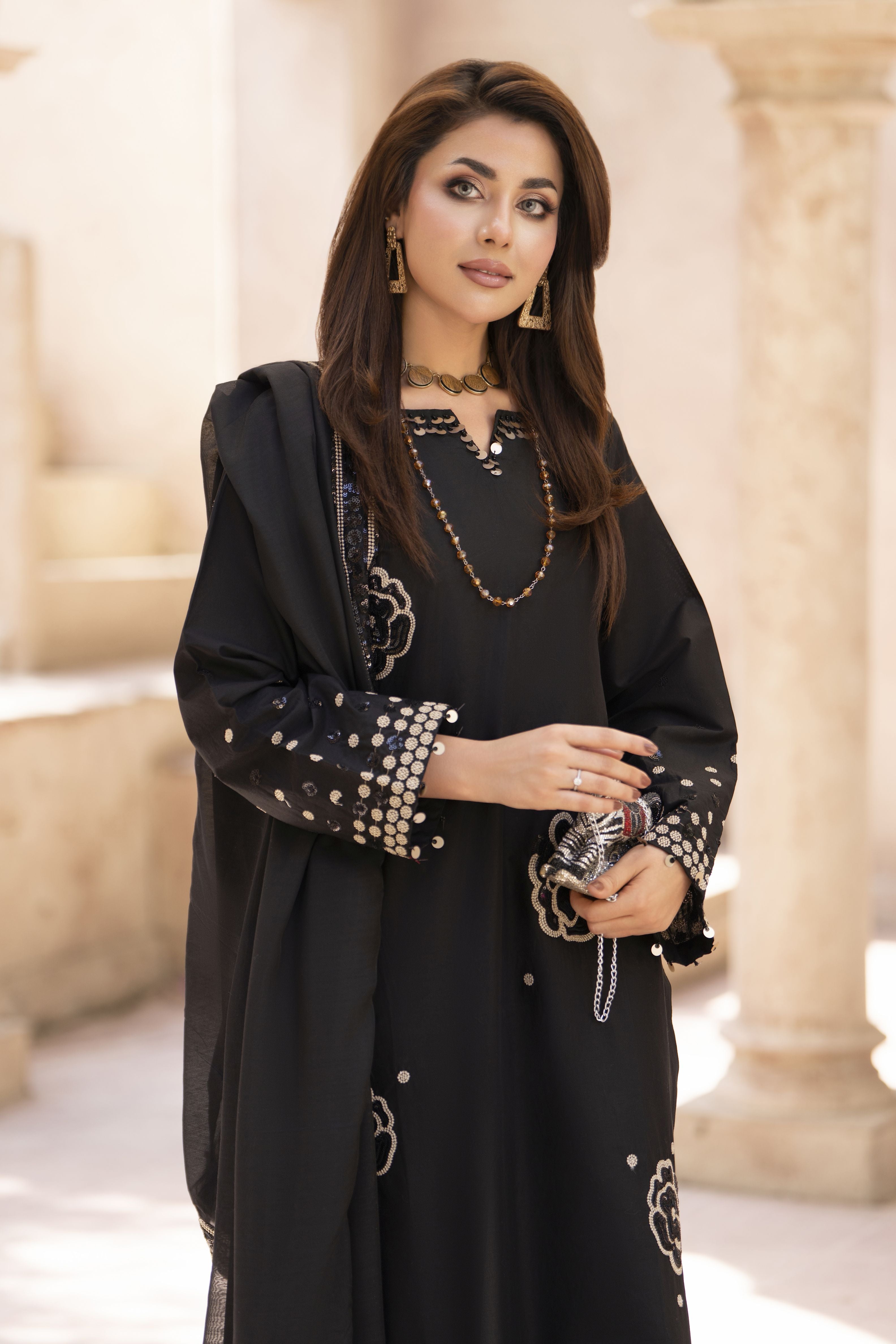 Zaiwa Sway12 3pc Black Sequin Embroidered Lawn Suit with Dupatta