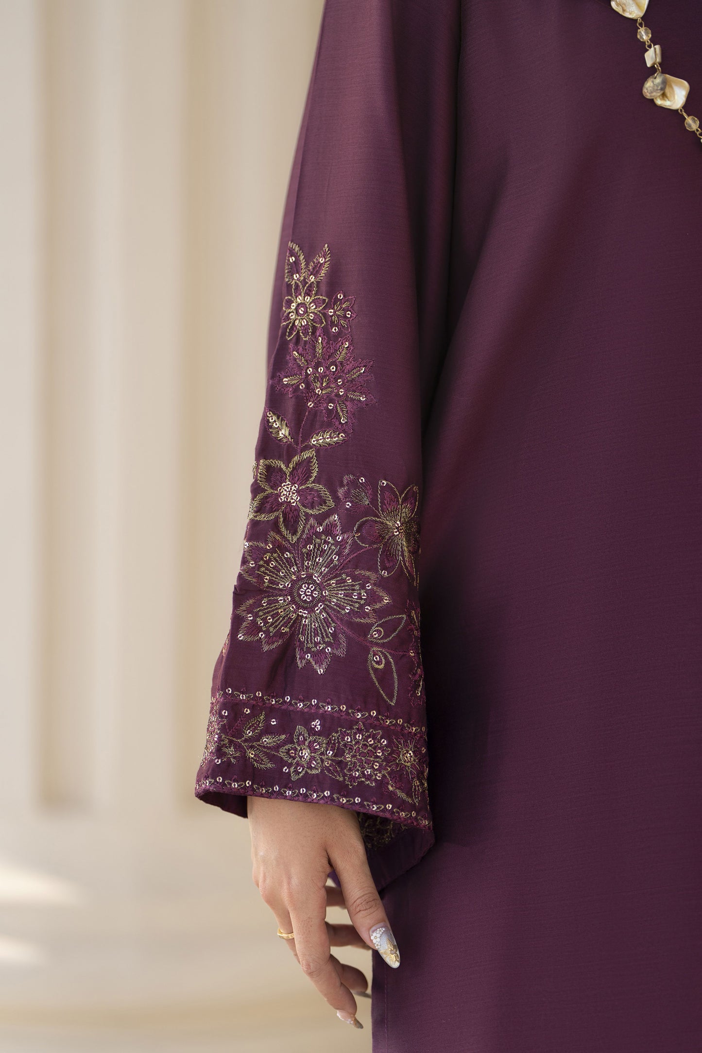 Aabpara Afsana 3pc Embroidered Viscose Winter Ready-to-Wear Suit – AAF9