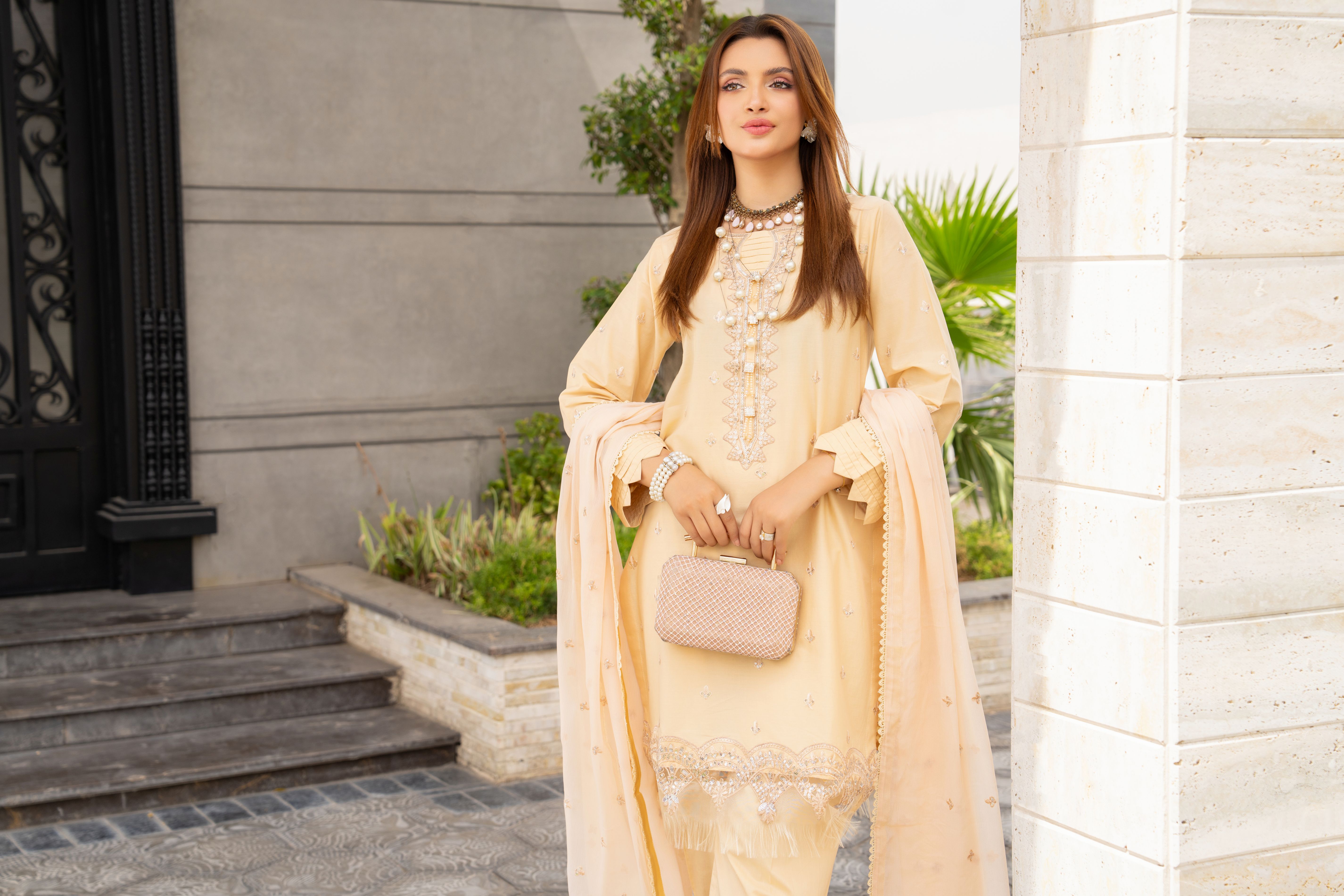 Grace by Gul Warun GG4