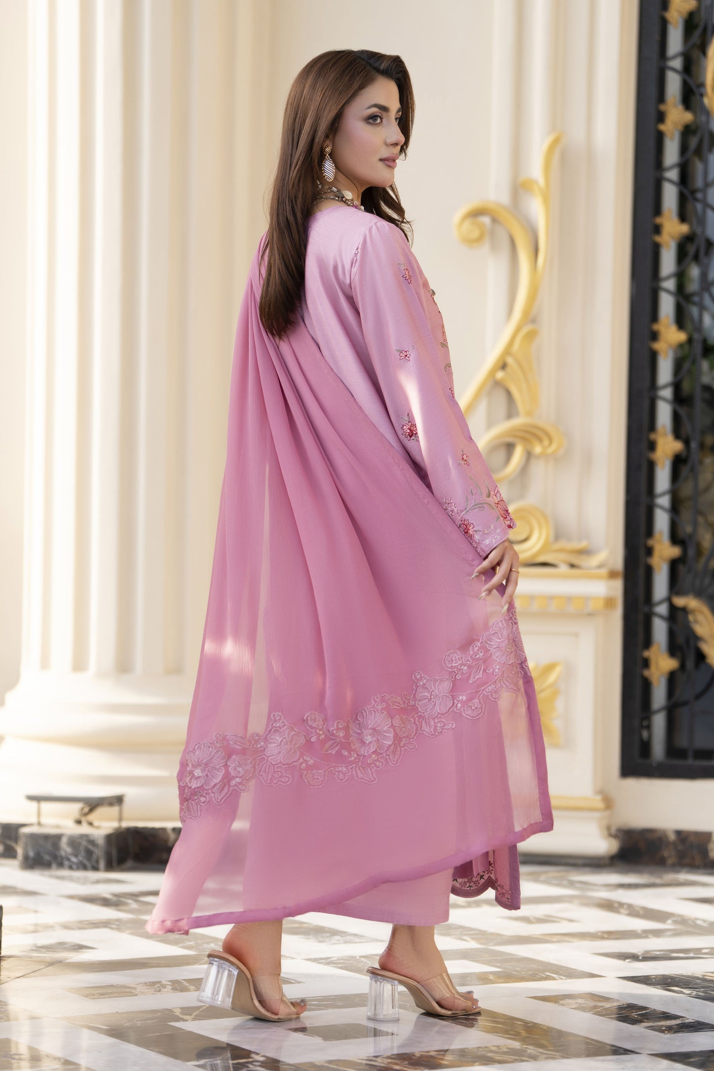 Aabpara Afsana 3pc Embroidered Viscose Winter Ready-to-Wear Suit – AAF2