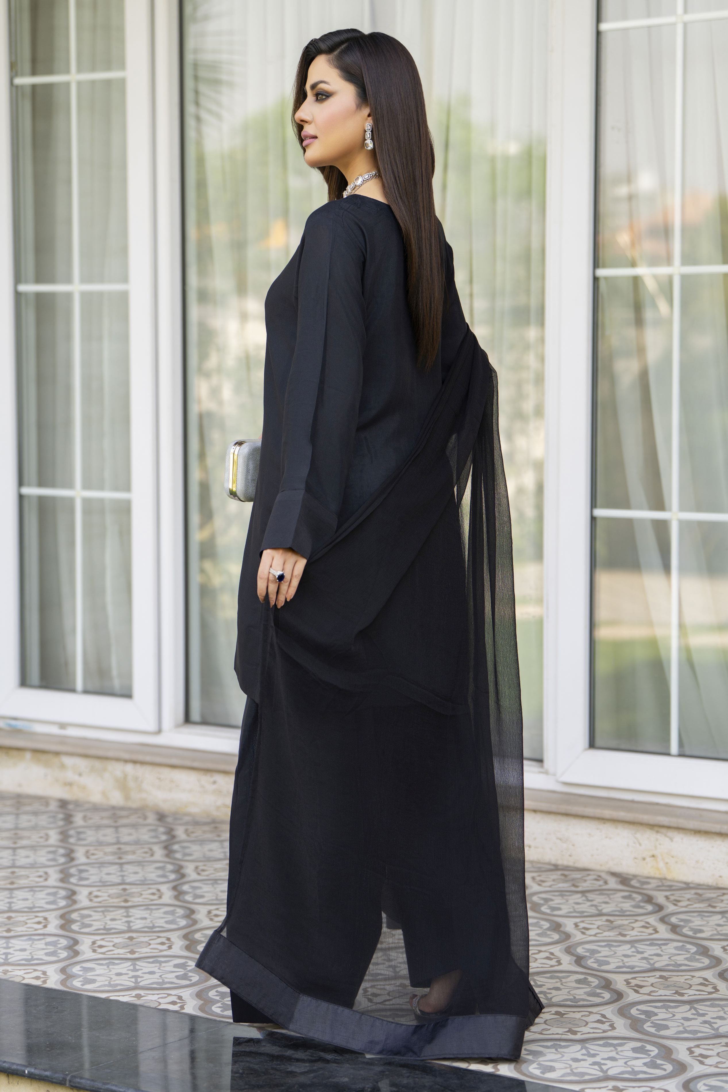 Black Raw Silk Embroidered Farshi Shalwar Set – Chand Sa Libaas by Aleezay | CSLA4