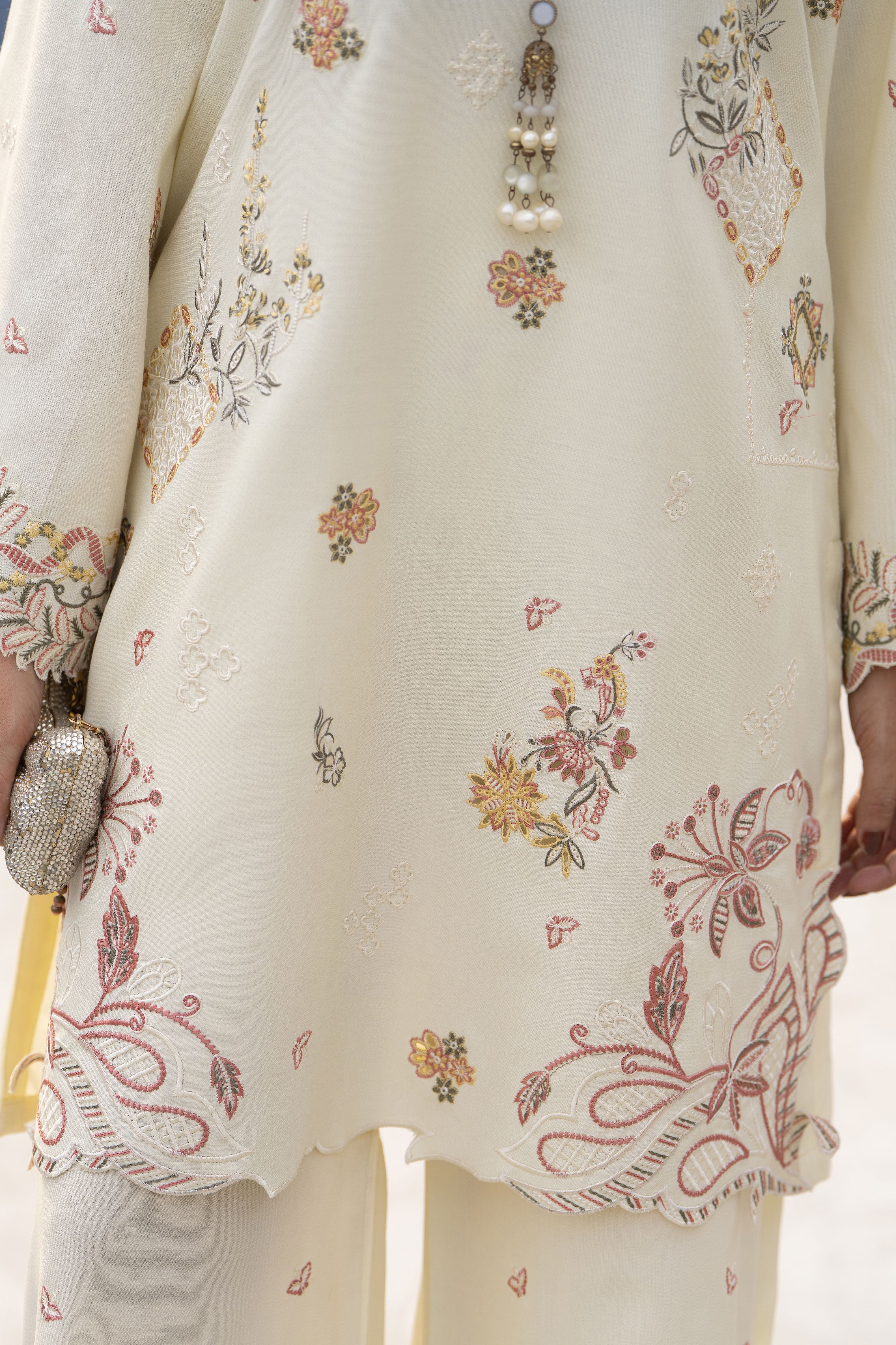 ZWM2 Zimal Winter Muse Ivory Embroidered Dhanak 2pc Ready to Wear