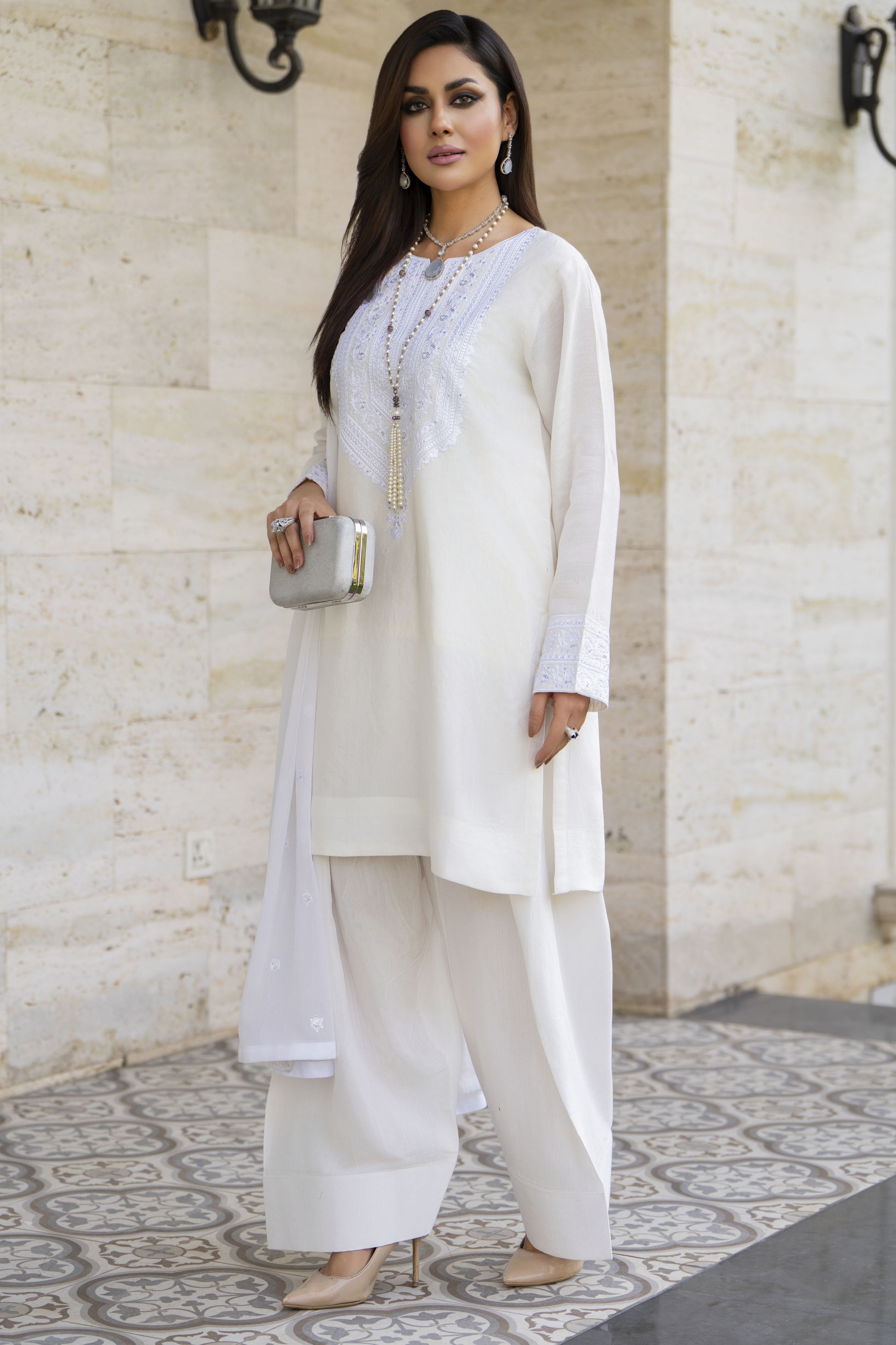 White Embroidered Farshi Set – Chand Sa Libaas by Aleezay | CSLA6