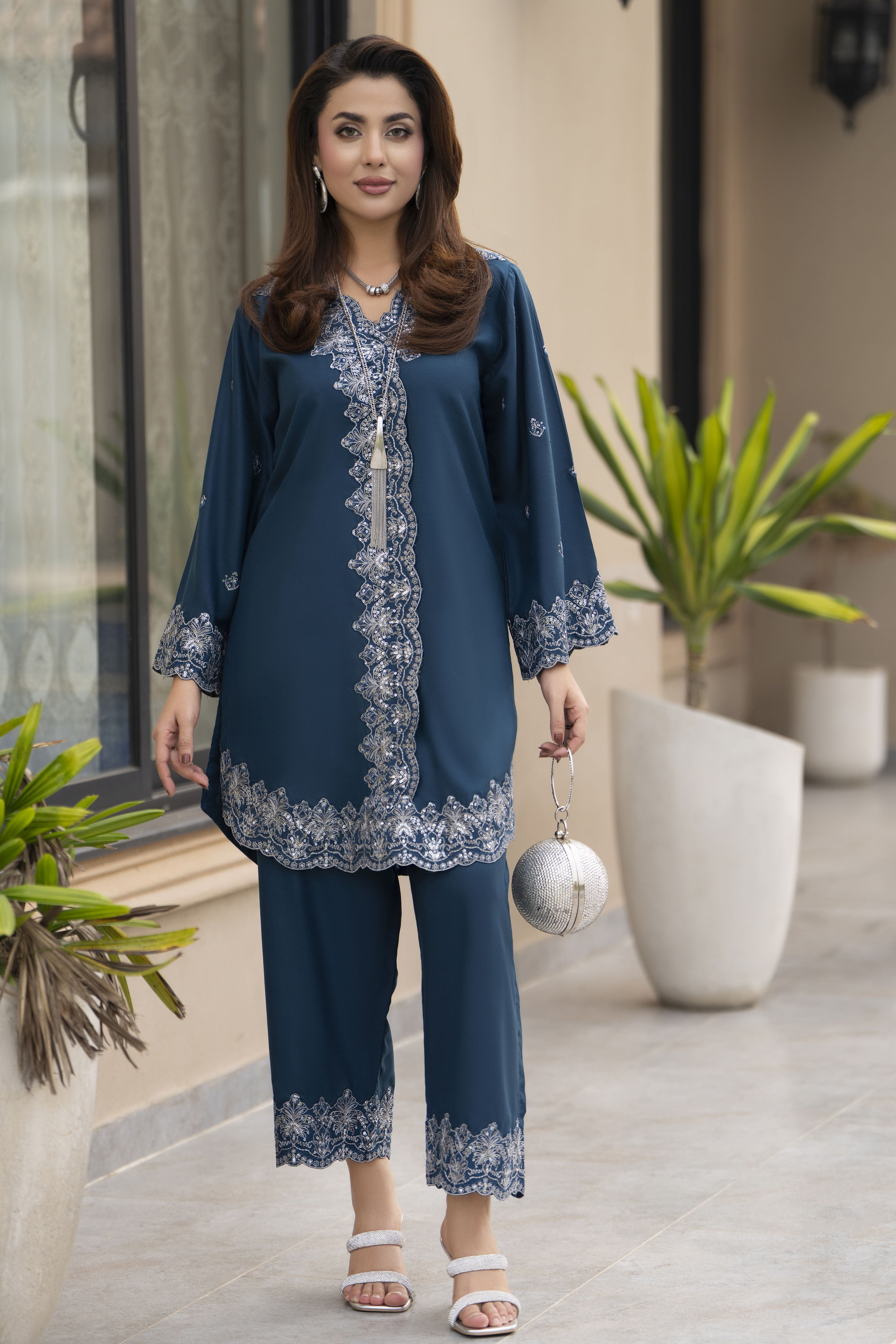 ZWM3 Zimal Winter Muse Deep Teal Embroidered Dhanak 2pc Ready to Wear