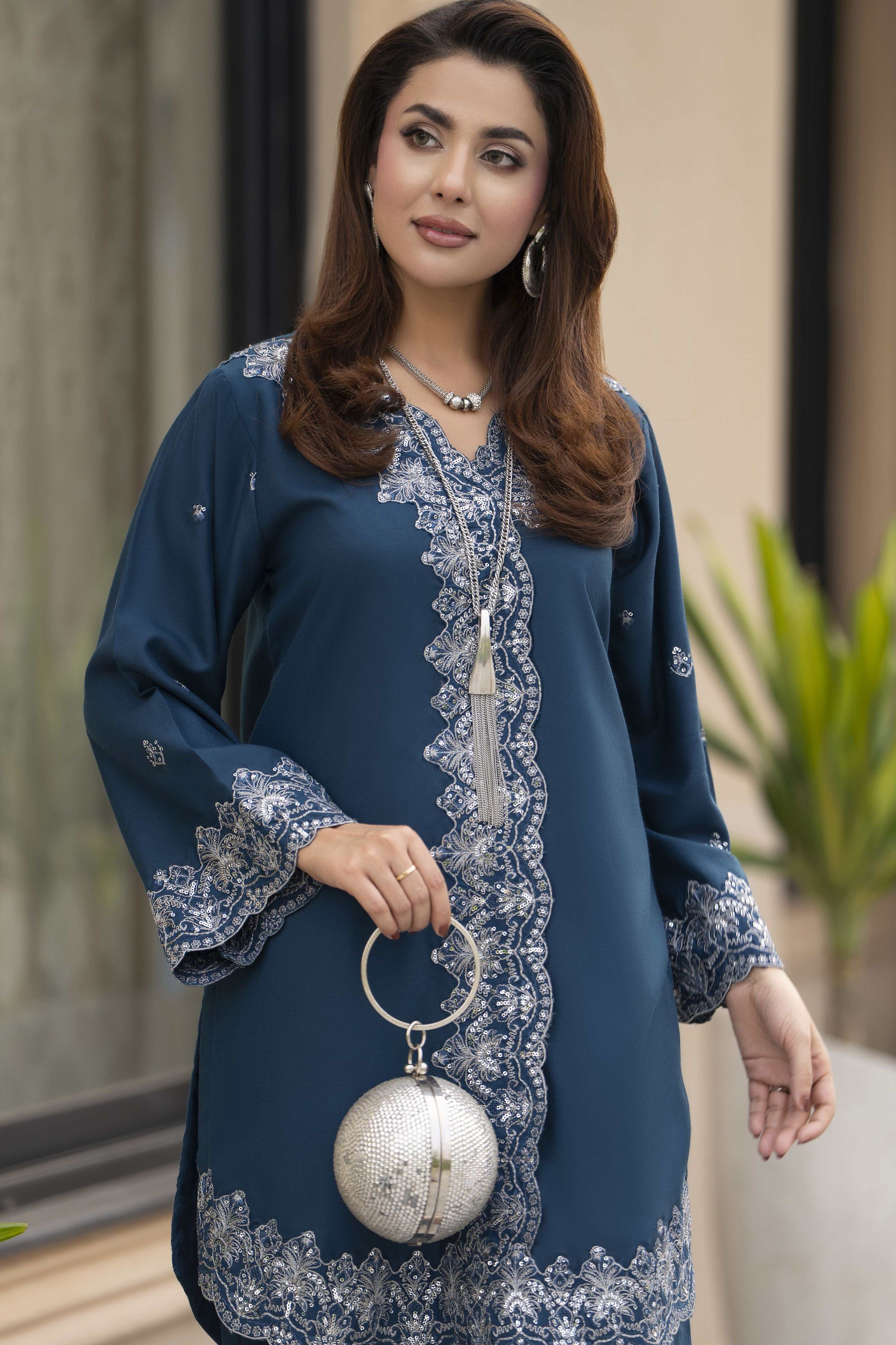 ZWM3 Zimal Winter Muse Deep Teal Embroidered Dhanak 2pc Ready to Wear