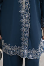 ZWM3 Zimal Winter Muse Deep Teal Embroidered Dhanak 2pc Ready to Wear