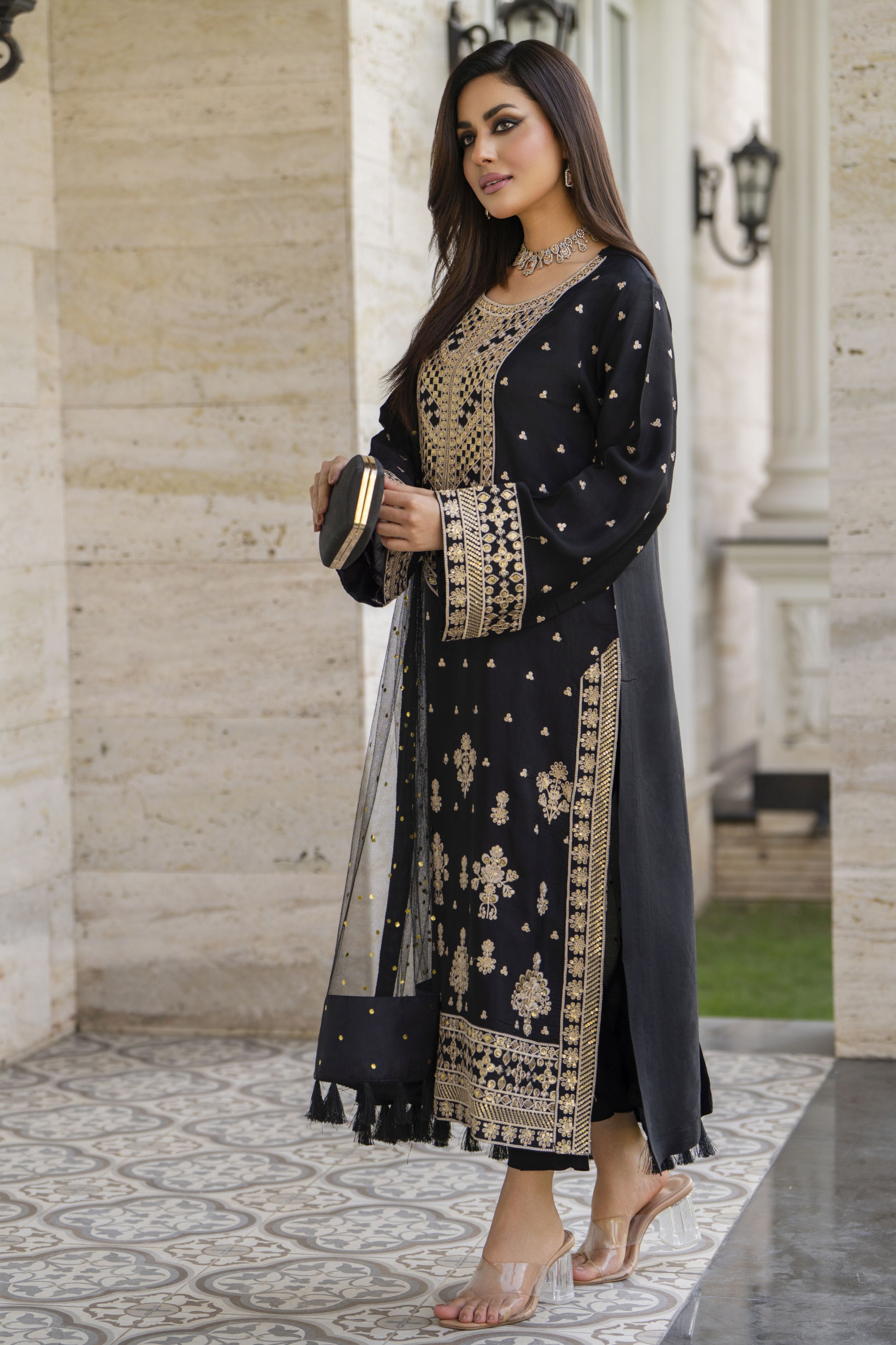 Black Raw Silk Embroidered Dress with Monar Dupatta – Chand Sa Libaas by Aleezay | CSLA2