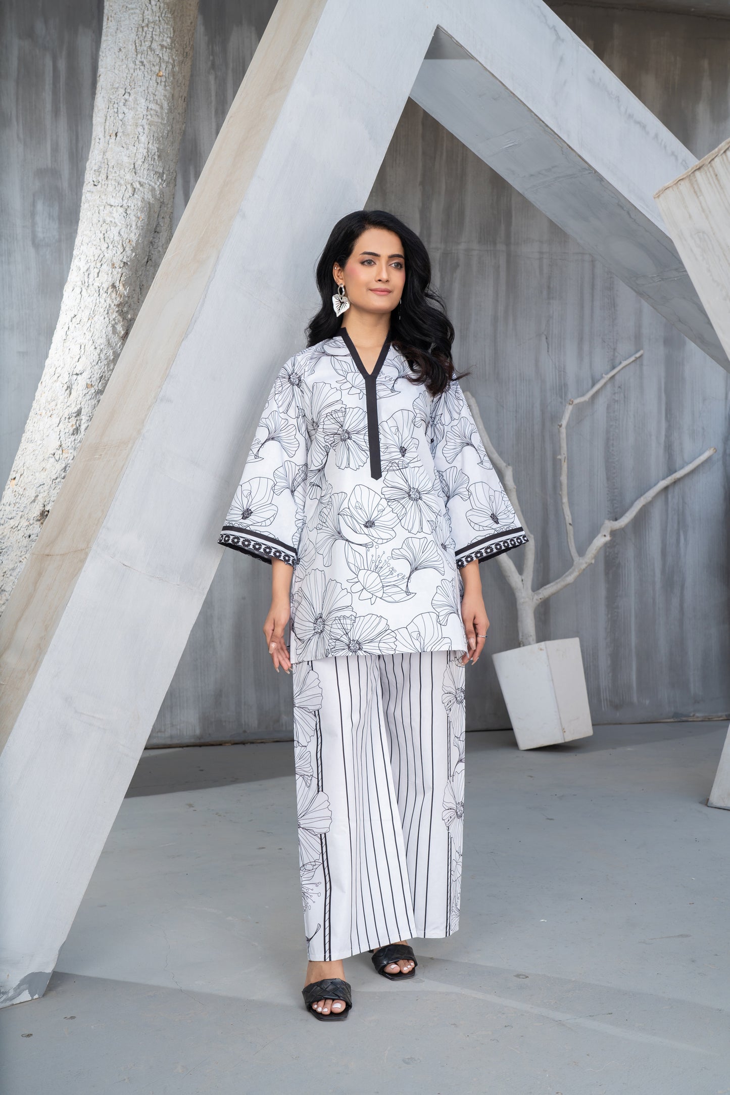 NK Everyday Lawn Co-ords – Monochrome Floral & Stripe Print Set NKE6