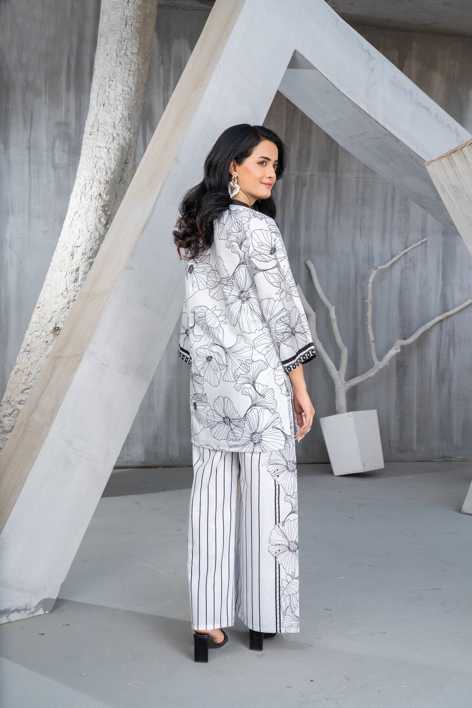 NK Everyday Lawn Co-ords – Monochrome Floral & Stripe Print Set NKE6