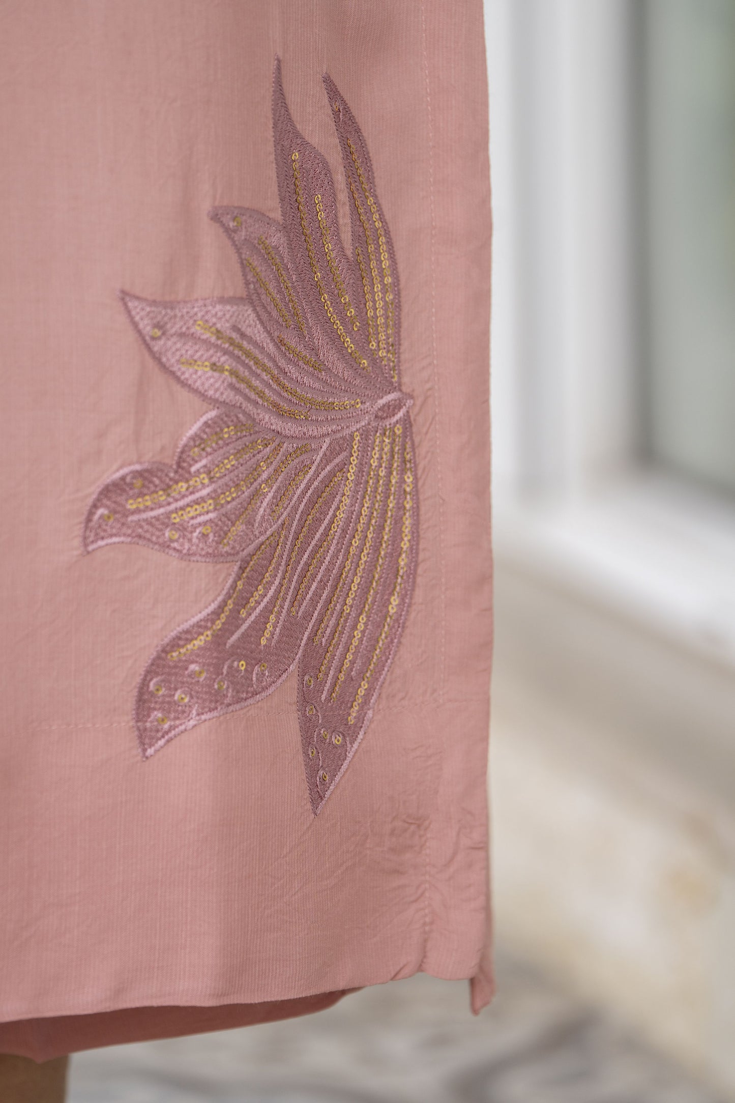 Blush Pink Raw Silk Embroidered Dress – Chand Sa Libaas by Aleezay | CSLA1