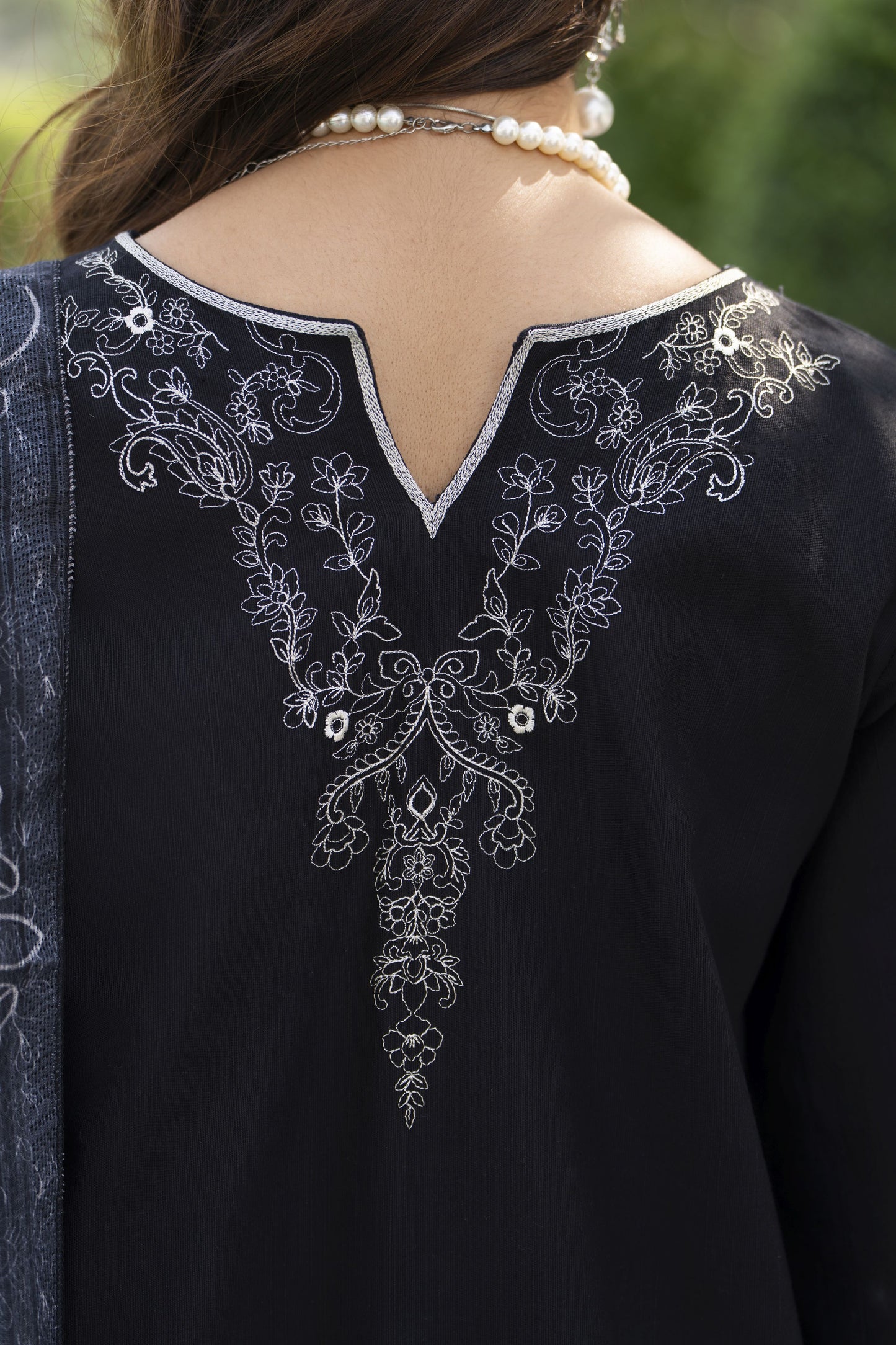 Zaiwa Winterlite 3Pc Khaddar Embroidered & Handwork Black Suit ZWL12