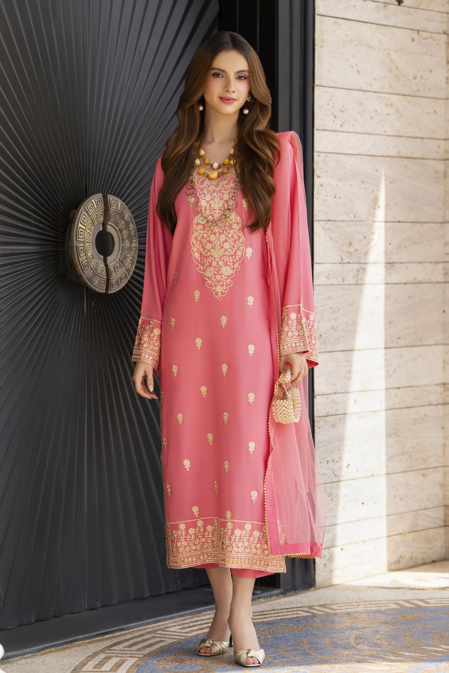 Peach Embroidered 3pc Linen Dress with Net Dupatta – Linen Aura by Miski LAM2