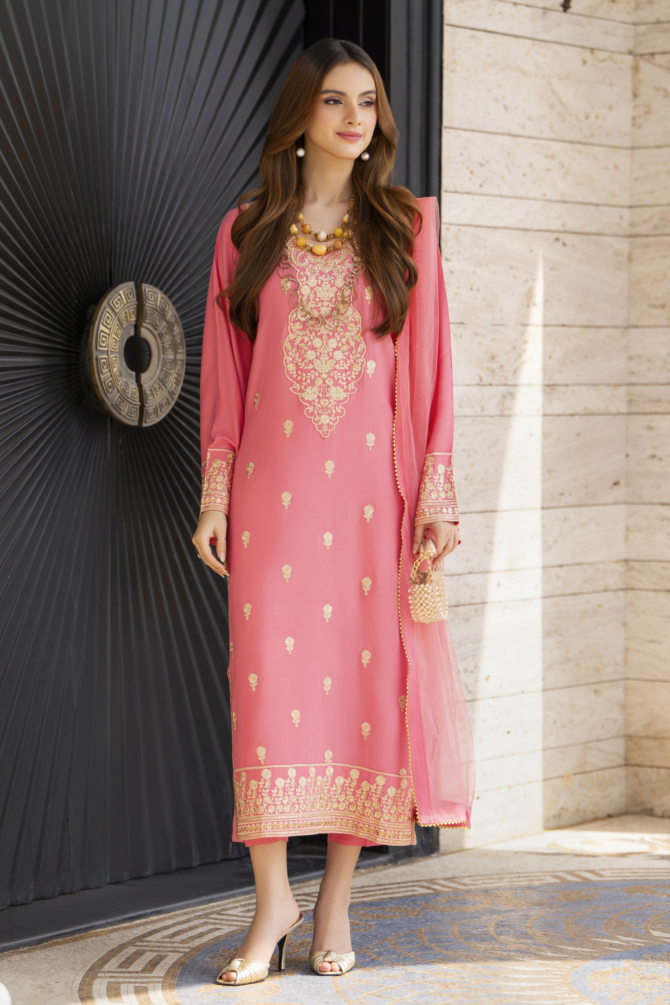 Peach Embroidered 3pc Linen Dress with Net Dupatta – Linen Aura by Miski LAM2