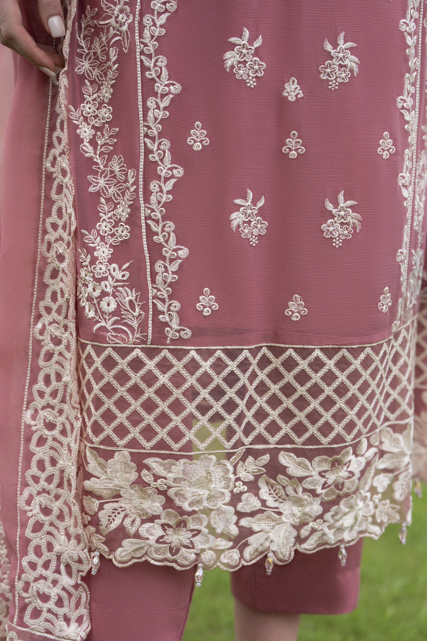 Zaina 3pc Embroidered Chiffon Suit – ZNC7