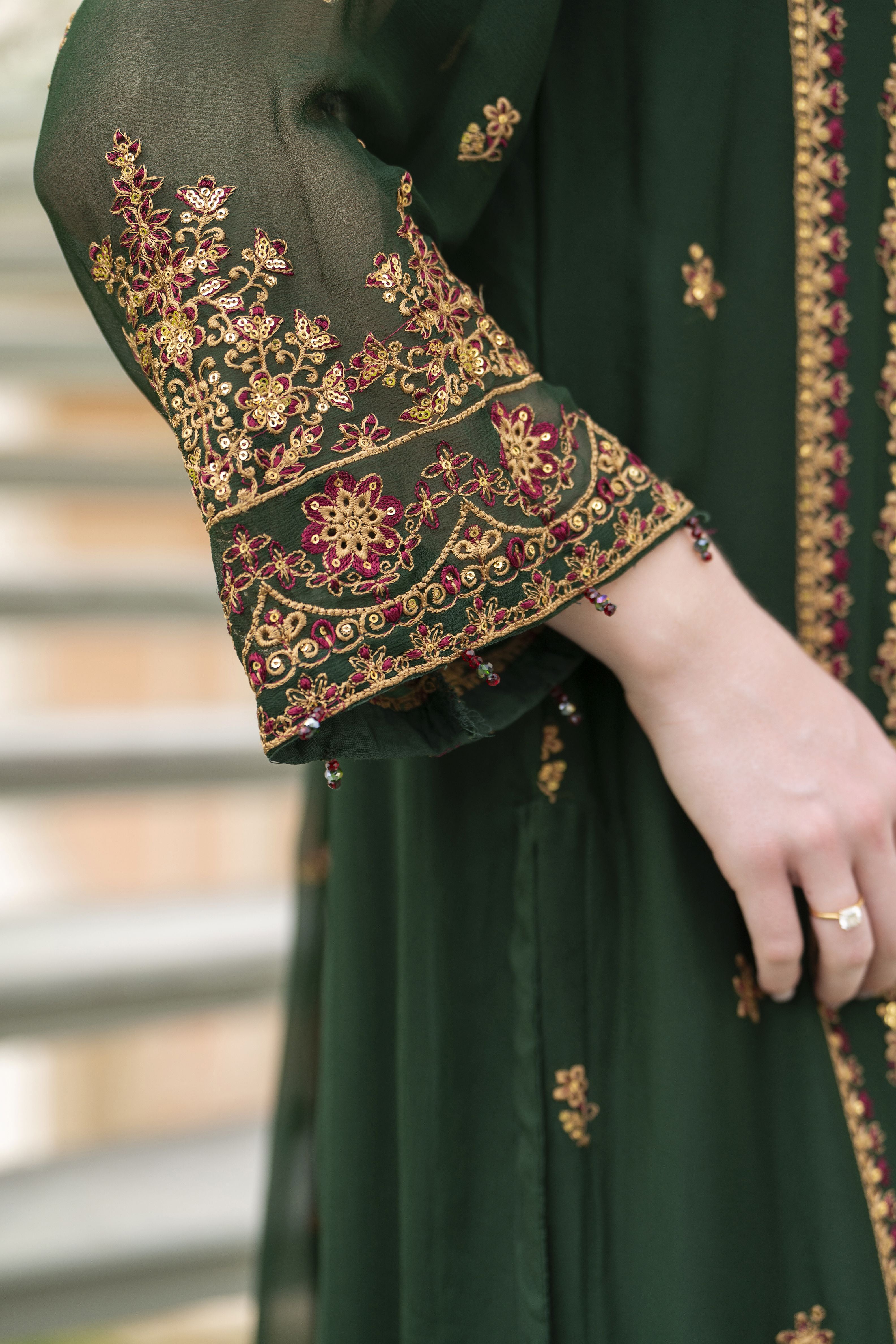 Zaina 3pc Embroidered Chiffon Suit – ZNC4
