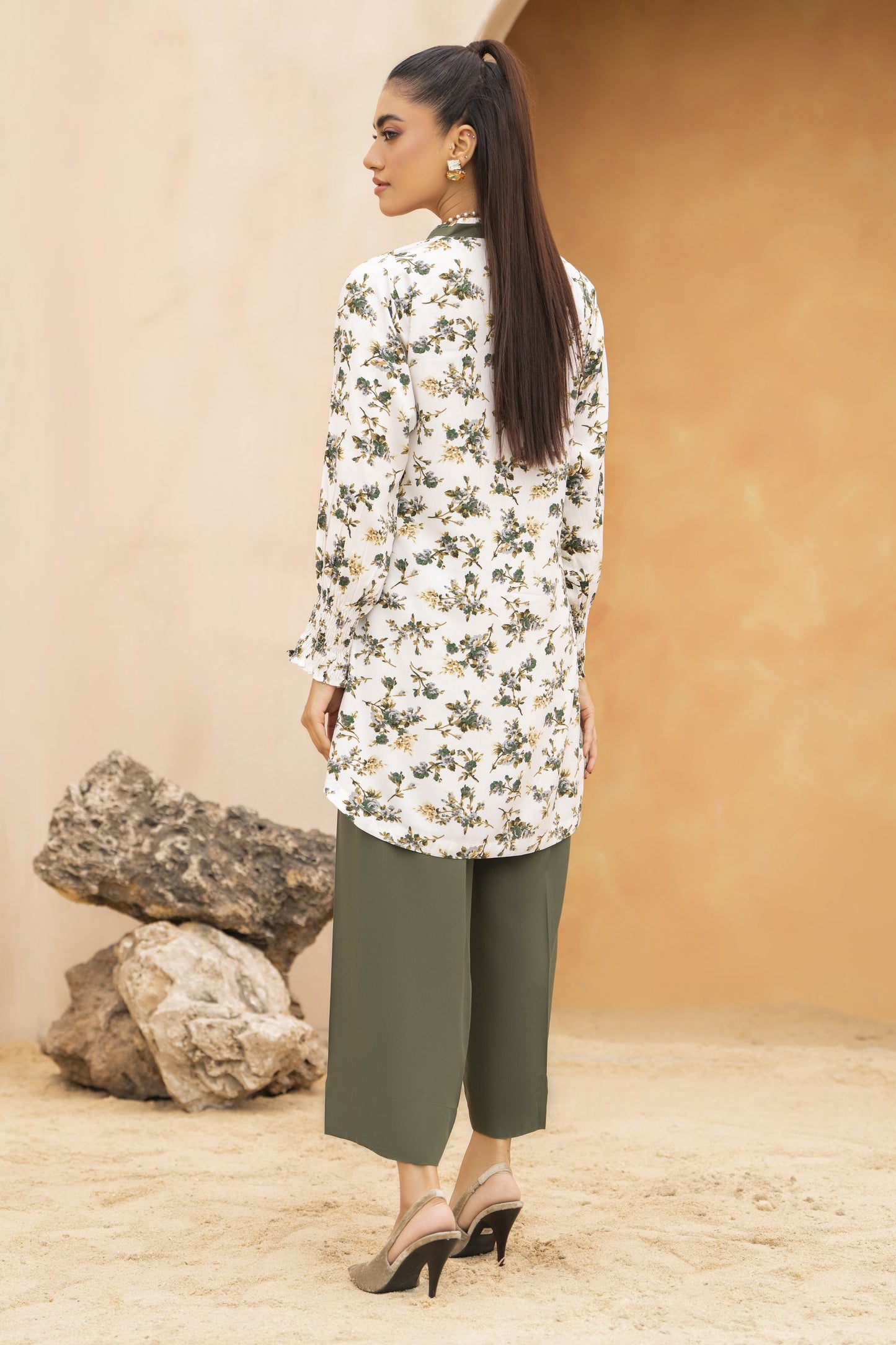 Printed Linen 2pc Ready to Wear Dress by Gul Warun LDG1