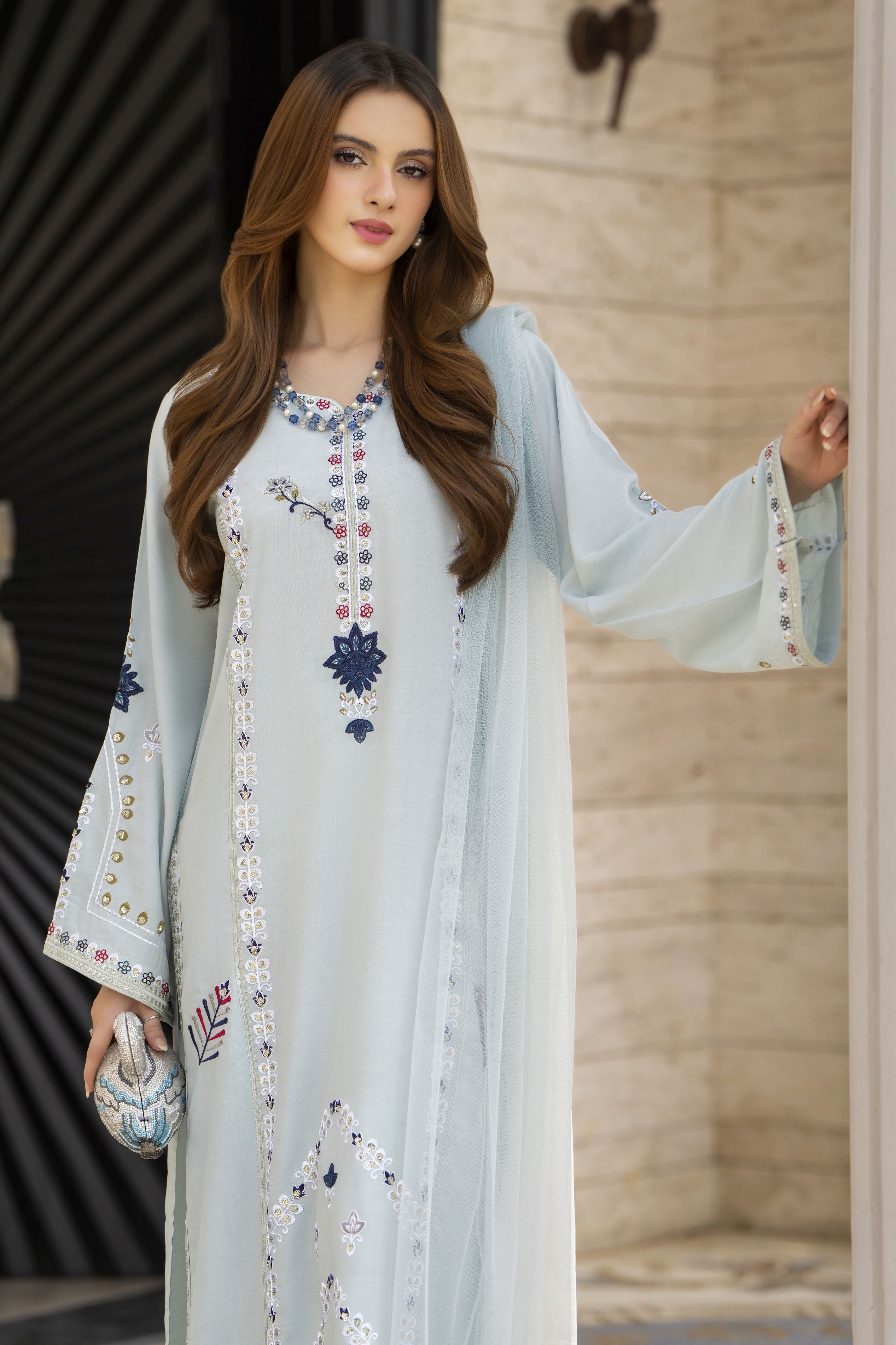 Ice Blue Embroidered 3pc Linen Pakistani Dress - Linen Aura by Miski LAM4