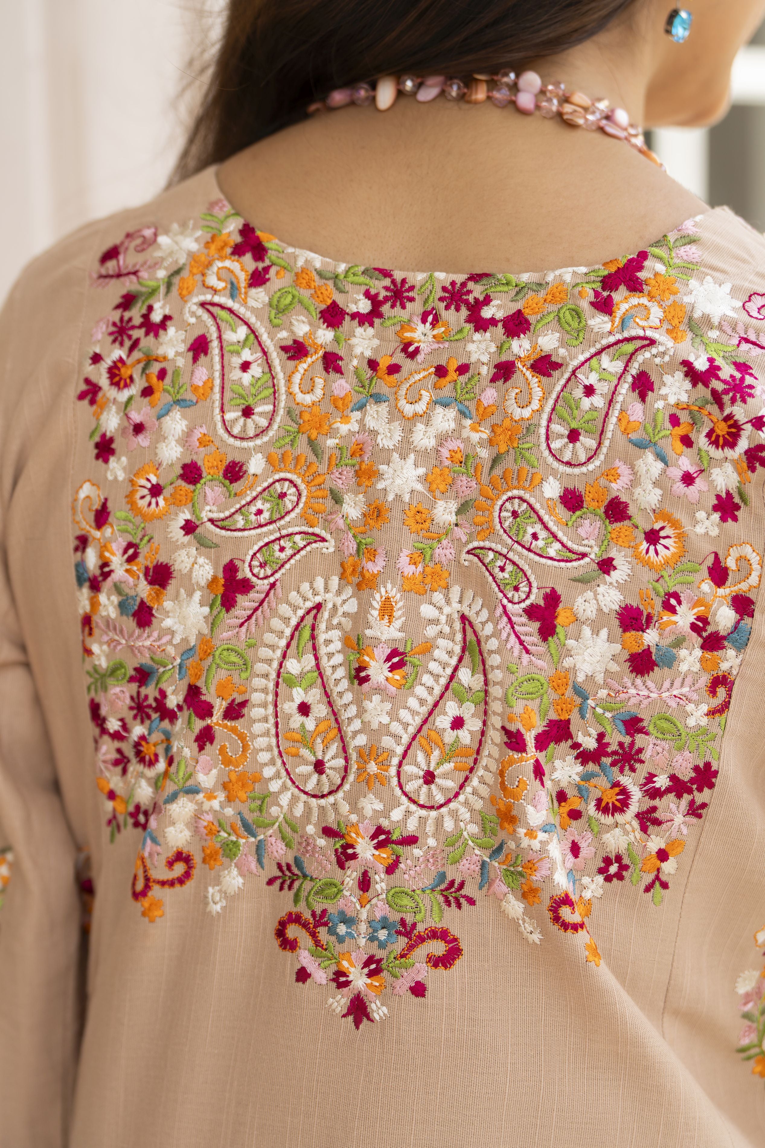 Zaiwa Winterlite 2-Piece Khaddar Embroidered Mirror Work Suit ZWL1