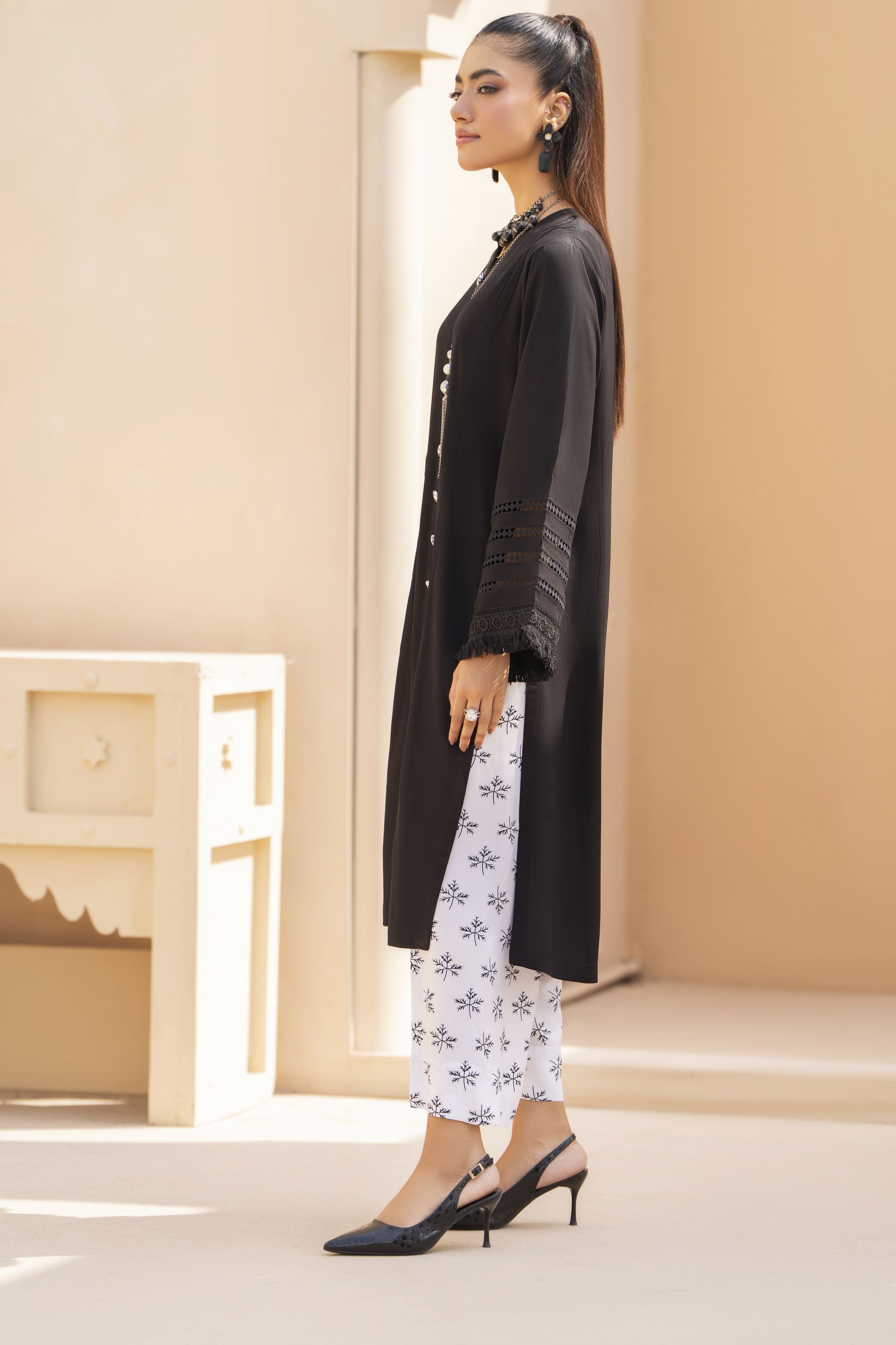 Black Solid and Printed Linen 2pc Ready to Wear Dress by Gul Warun LDG10