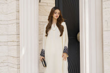 Cream 3pc Linen Dress with Chiffon Dupatta – Linen Aura by Miski LAM1