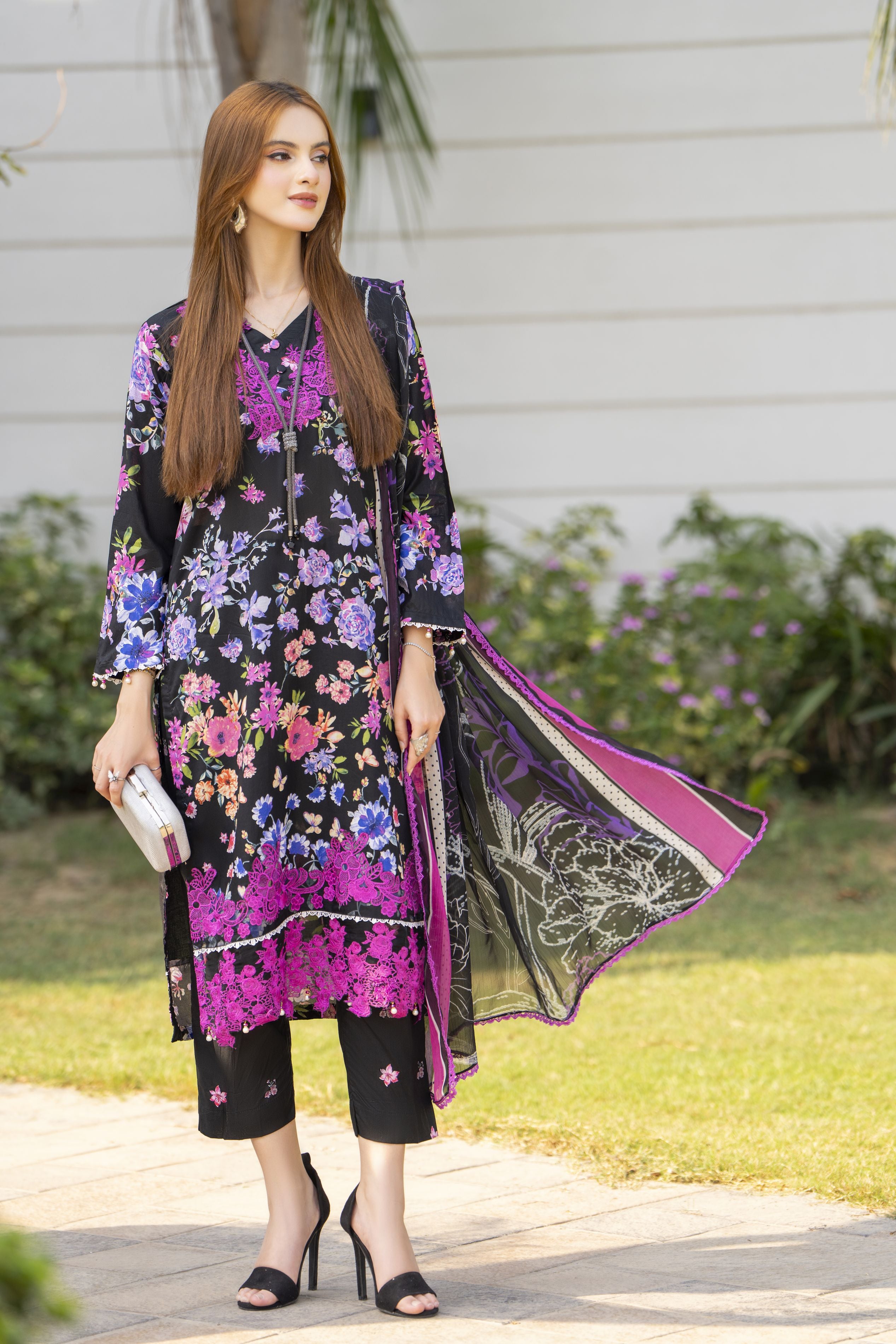 Black Floral 3pc Embroidered Lawn Suit Rangrez by Sakeena Hasan RBS8