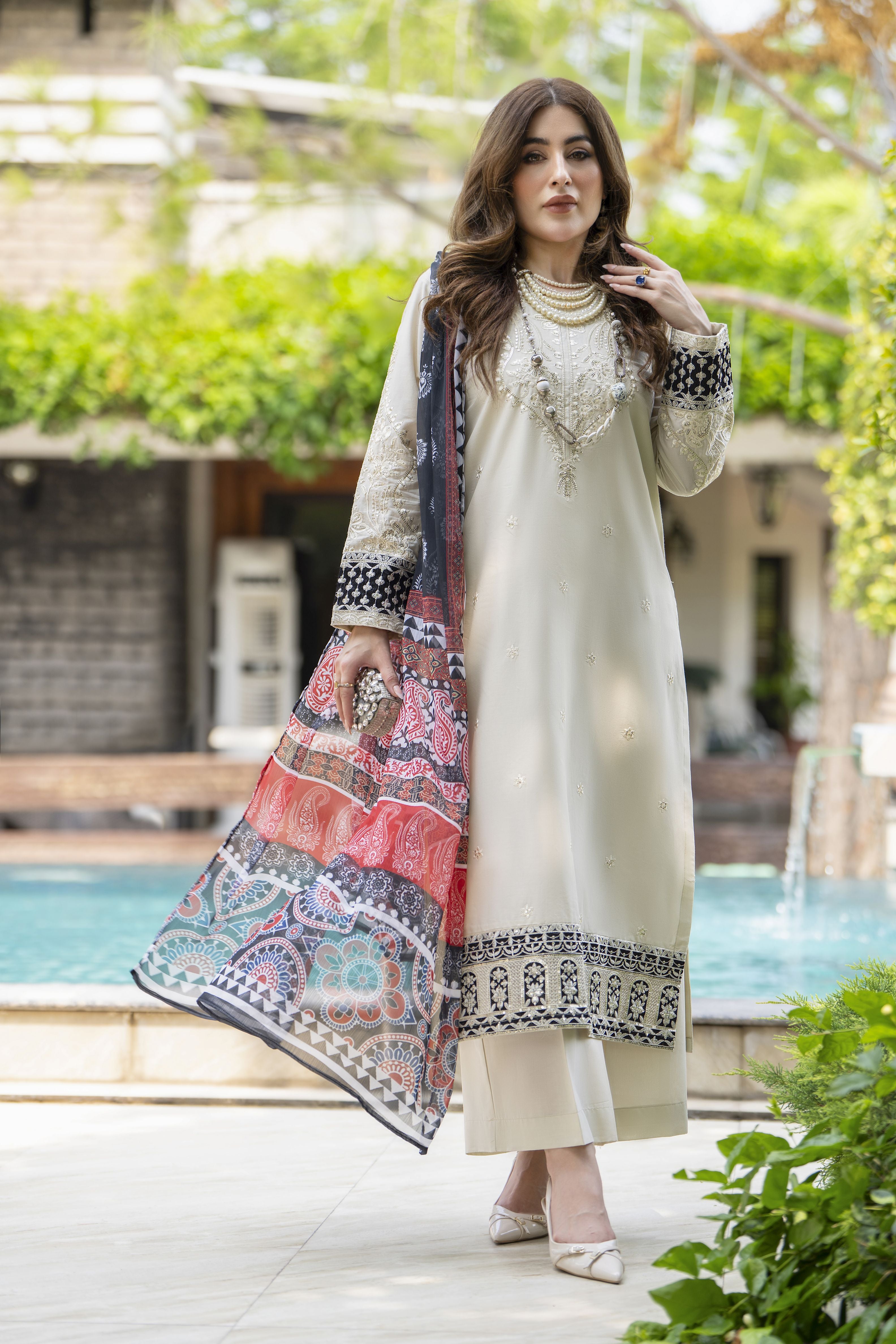 Gul Warun 3pc Embroidered Cotton Suit with Chiffon Dupatta – AMG8