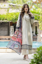 Gul Warun 3pc Embroidered Cotton Suit with Chiffon Dupatta – AMG8