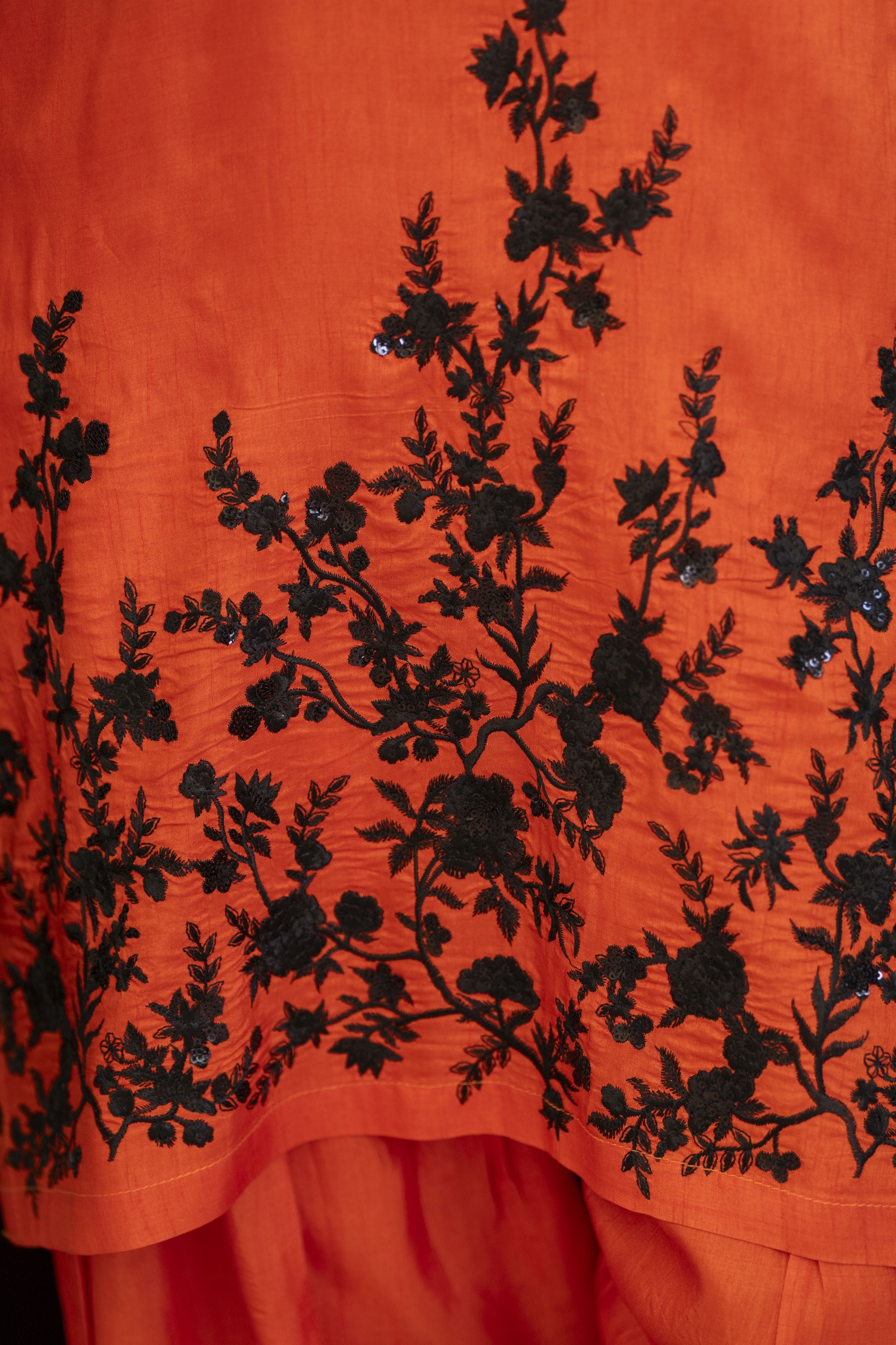 Burnt Orange 3PC Farshi Shalwar Suit by Bahaar e Gul Warun BGW09