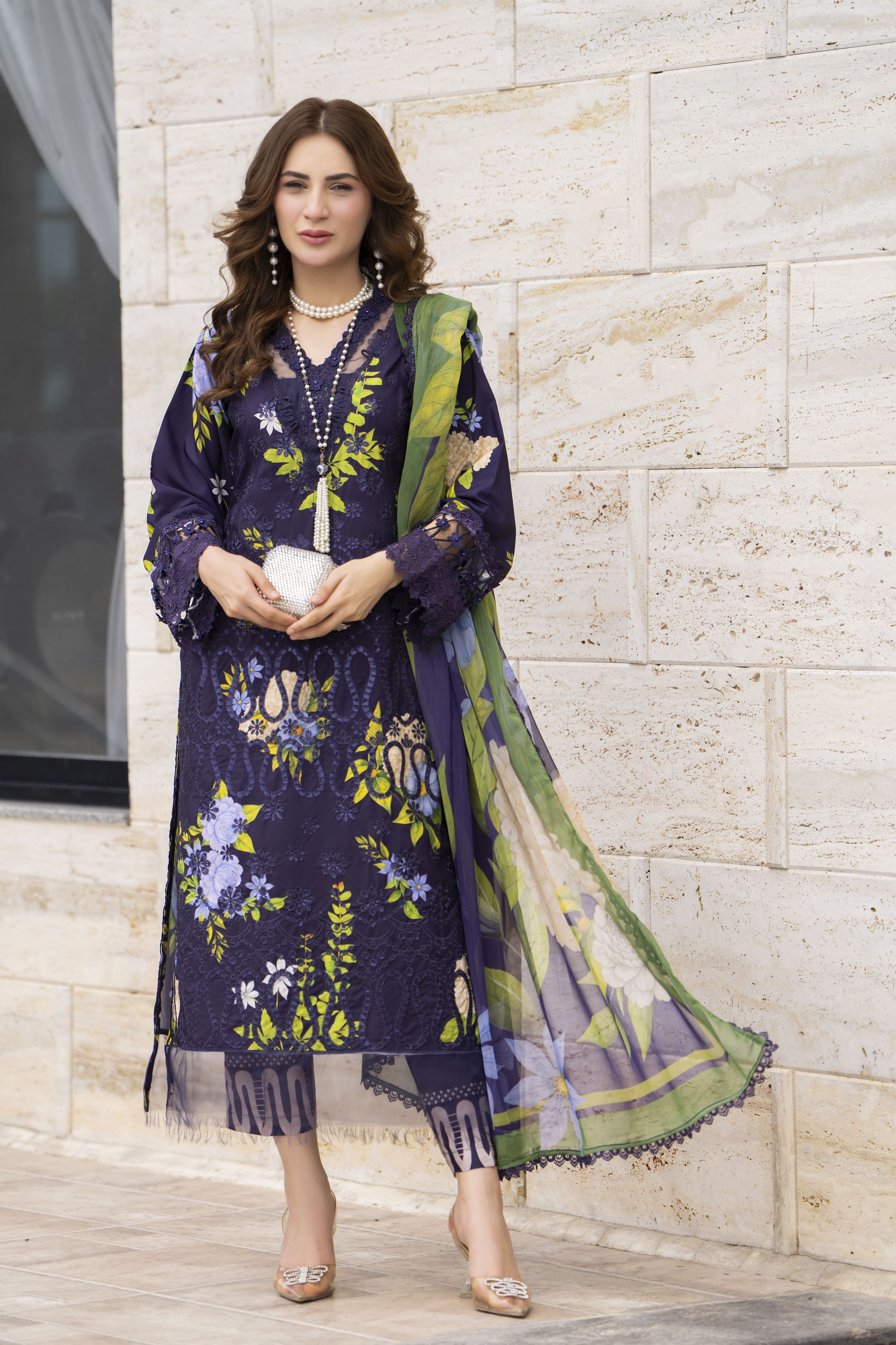 Modern Muse by Arwah – 3pc Printed & Embroidered Grip Suit MMB1