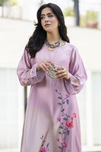 Aleezay 2pc Hand-Embellished Tea Pink Floral Silk Kaftan – AKF4