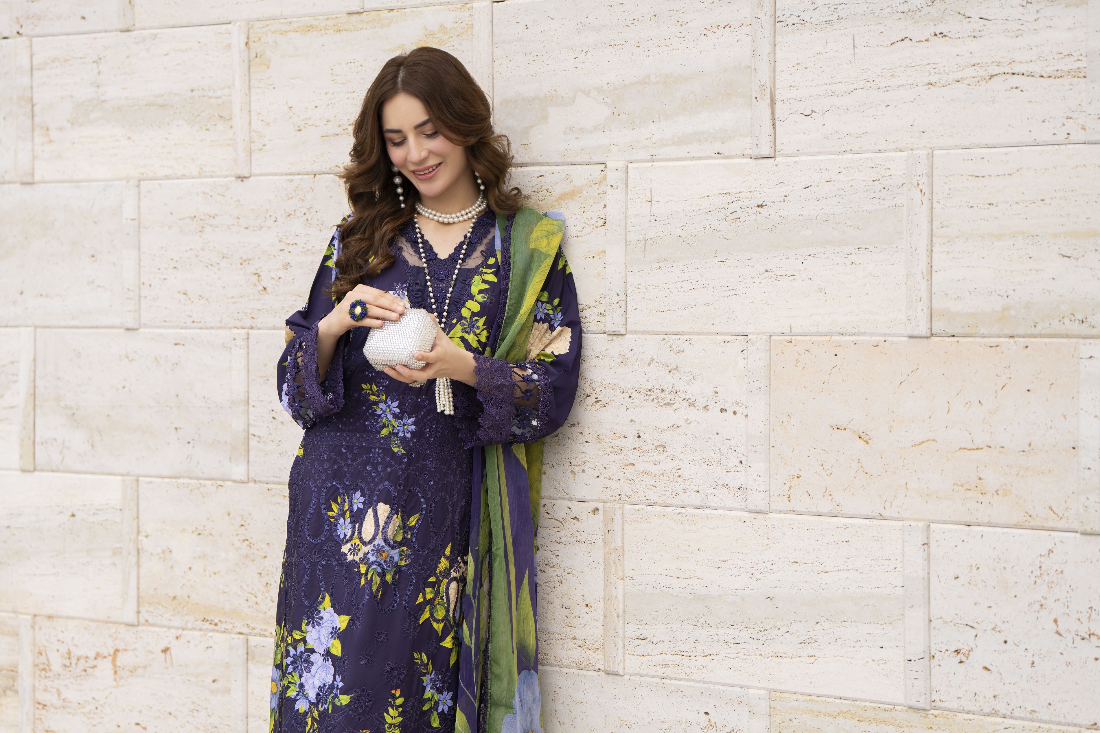 Modern Muse by Arwah – 3pc Printed & Embroidered Grip Suit MMB1