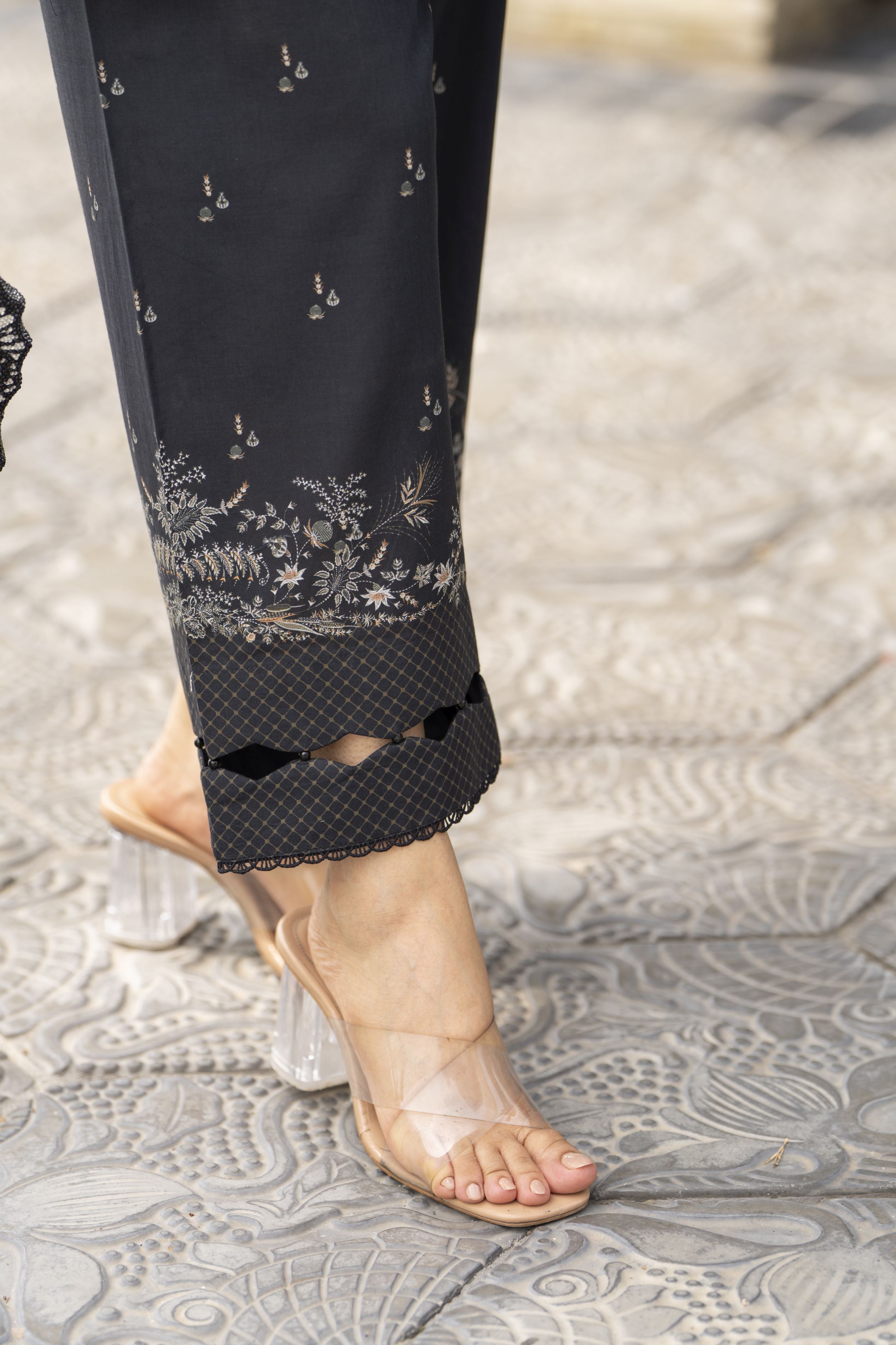 Dawn Petals by Sahar Black 2pc Cambric Suit with Cutwork Culottes DPS3