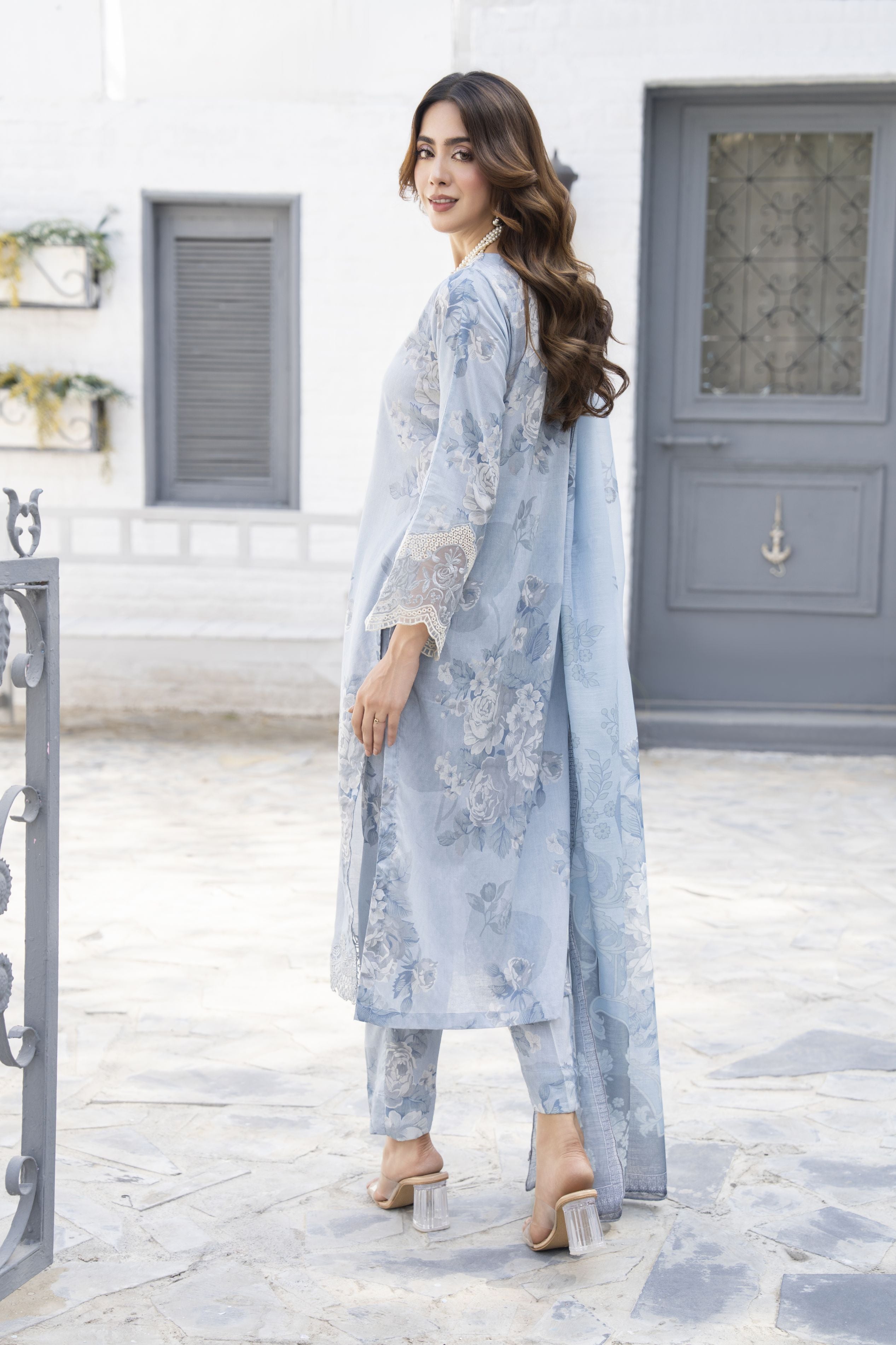 3pc Powder Blue Lawn Ready to Wear Pakistani Women Summer Dress by Zaiwa – LTZ4
