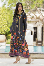 Aleezay 2pc Hand-Embellished Floral Charmeuse Silk Kaftan – AKF2