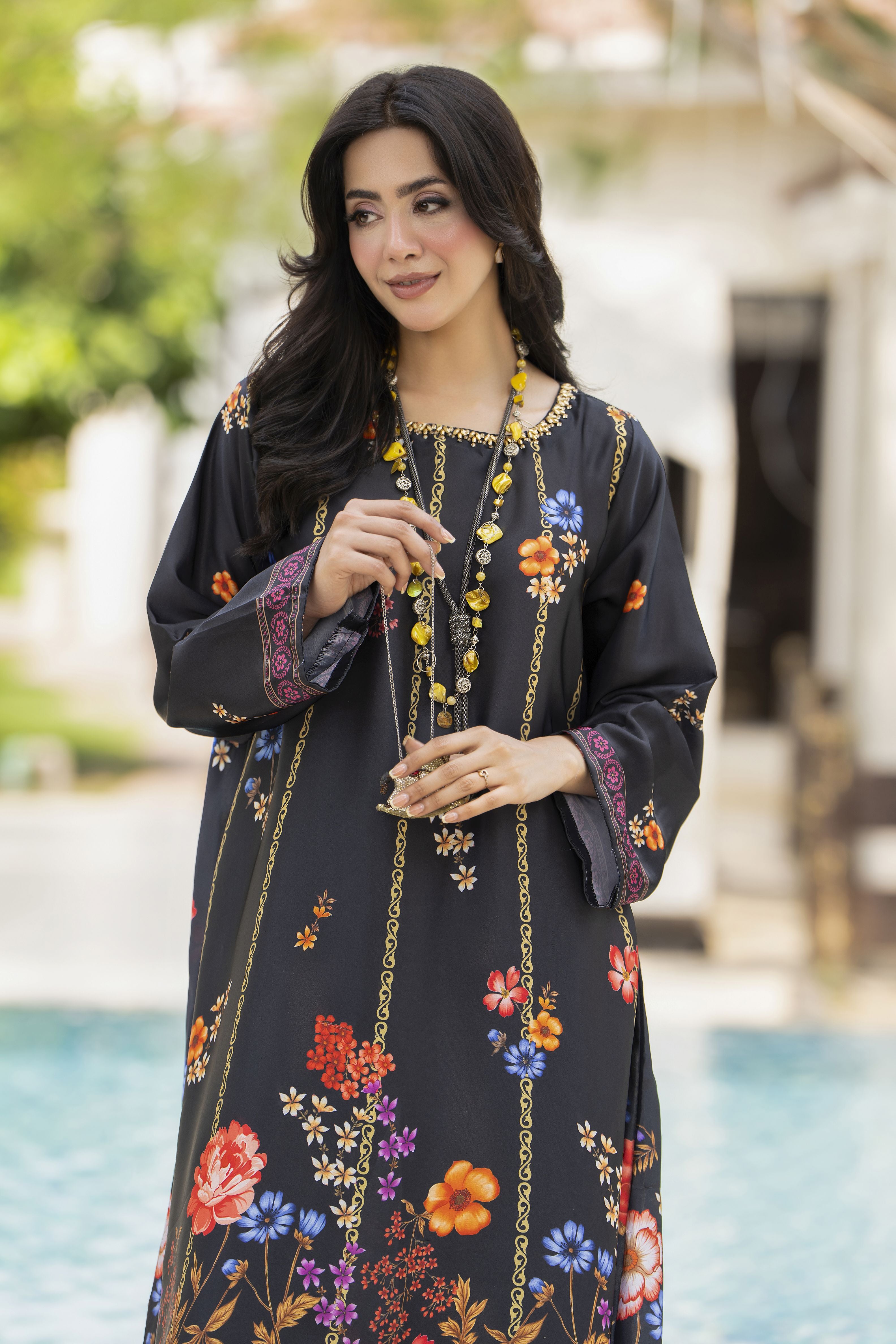 Aleezay 2pc Hand-Embellished Floral Charmeuse Silk Kaftan – AKF2