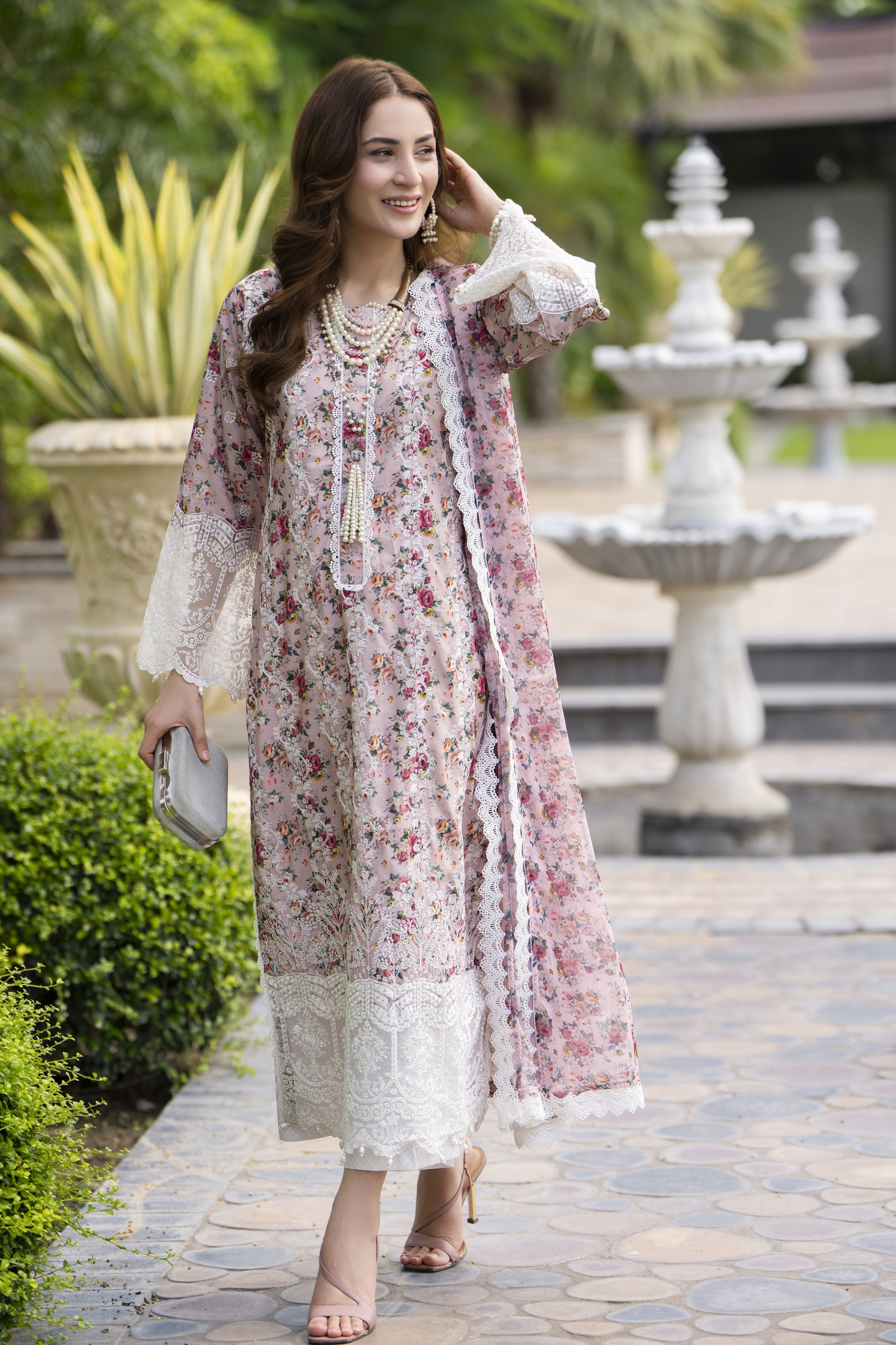 Modern Muse by Arwah – 3pc Printed & Embroidered Grip Suit MMB7