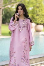 Aleezay 2pc Hand-Embellished Pink Floral Silk Kaftan – AKF8