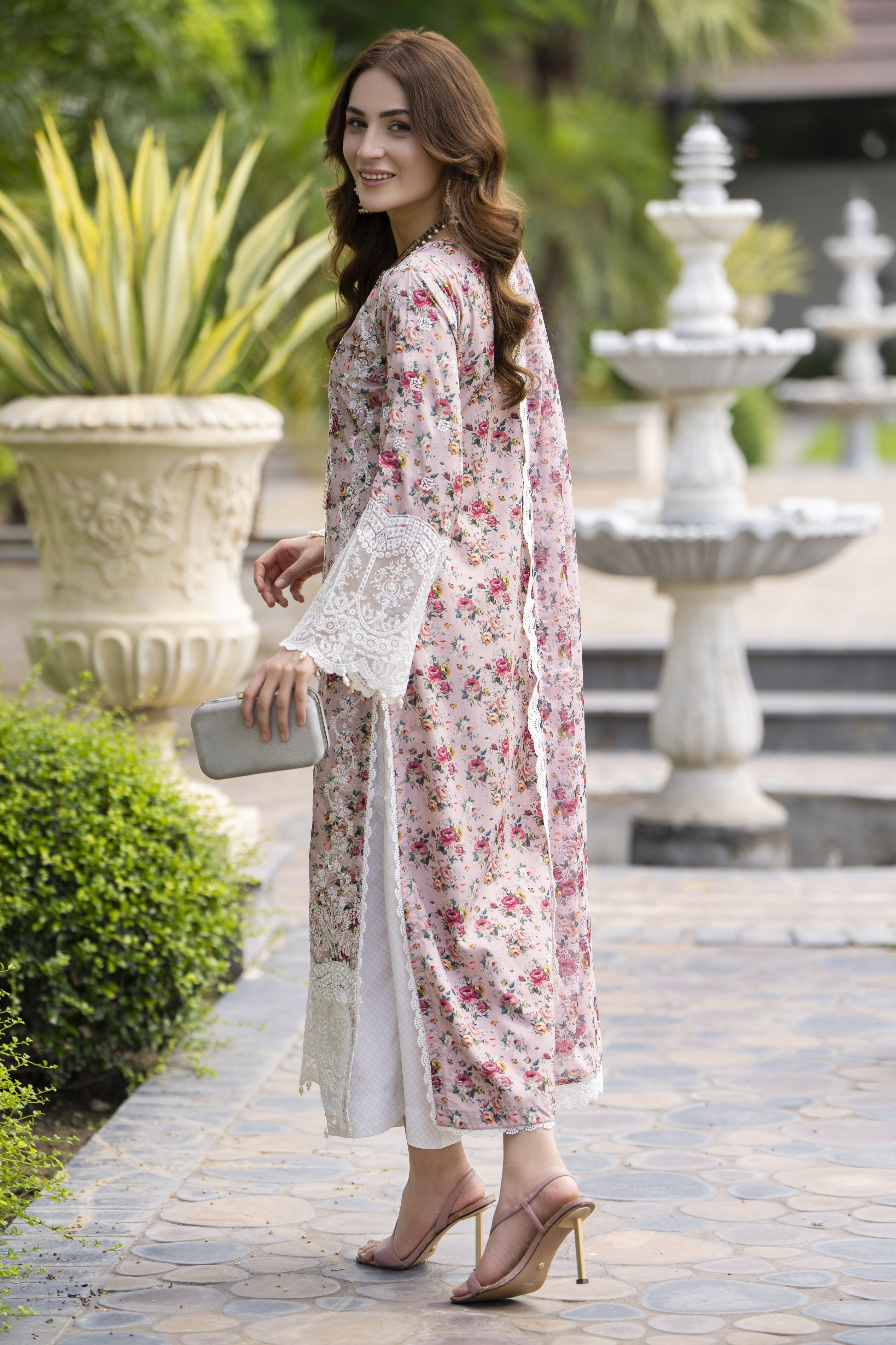 Modern Muse by Arwah – 3pc Printed & Embroidered Grip Suit MMB7
