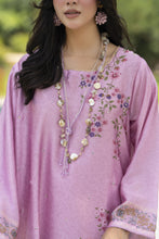 Aleezay 2pc Hand-Embellished Pink Floral Silk Kaftan – AKF8