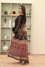 Black Long Frock by Bahaar e Gul Warun BGW04