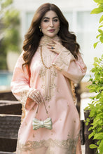 Gul Warun 3pc TEmbroidered Cotton Suit with Chiffon Scalloped Dupatta – AMG7